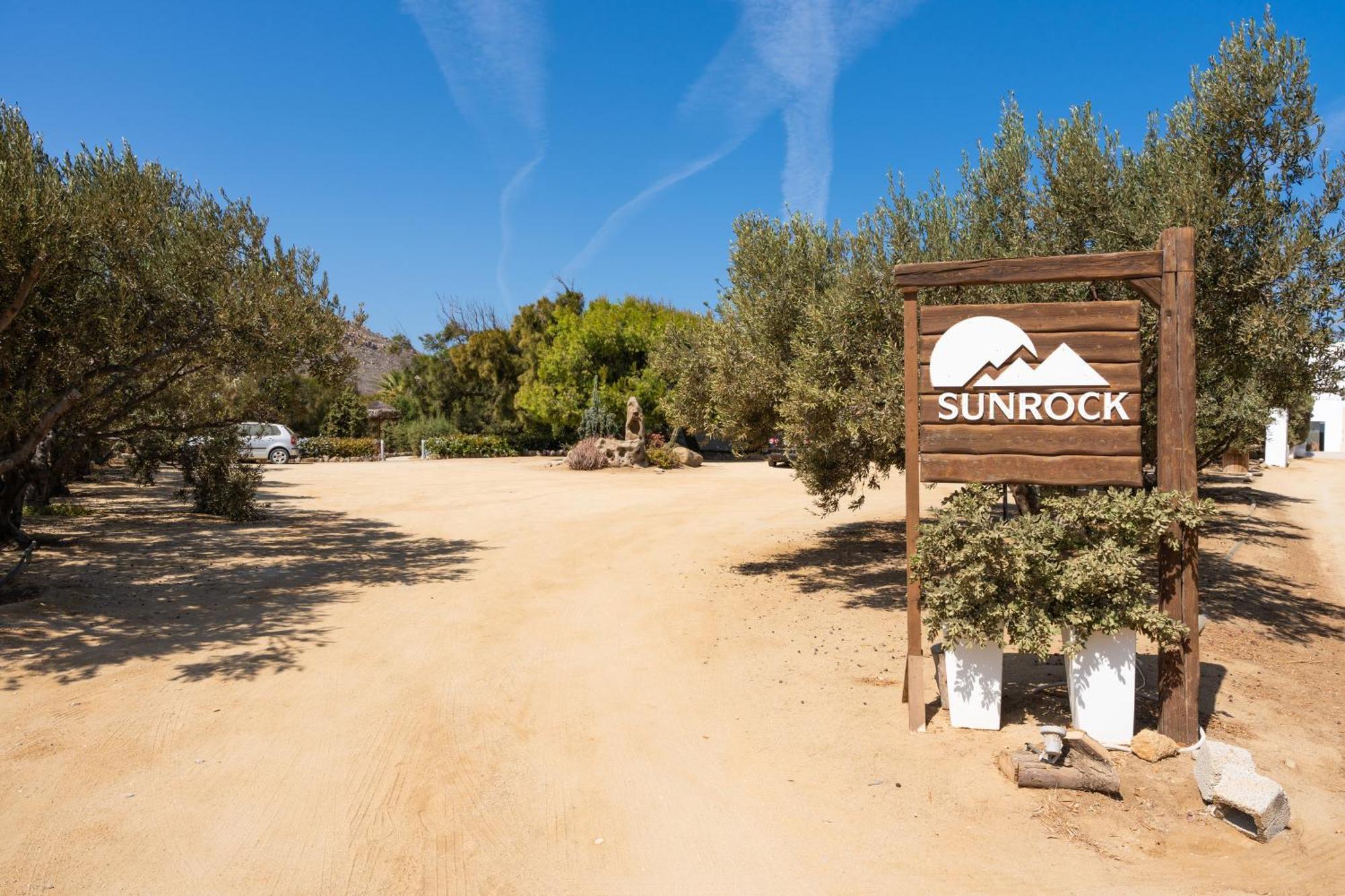 Sunrock - Menexes
