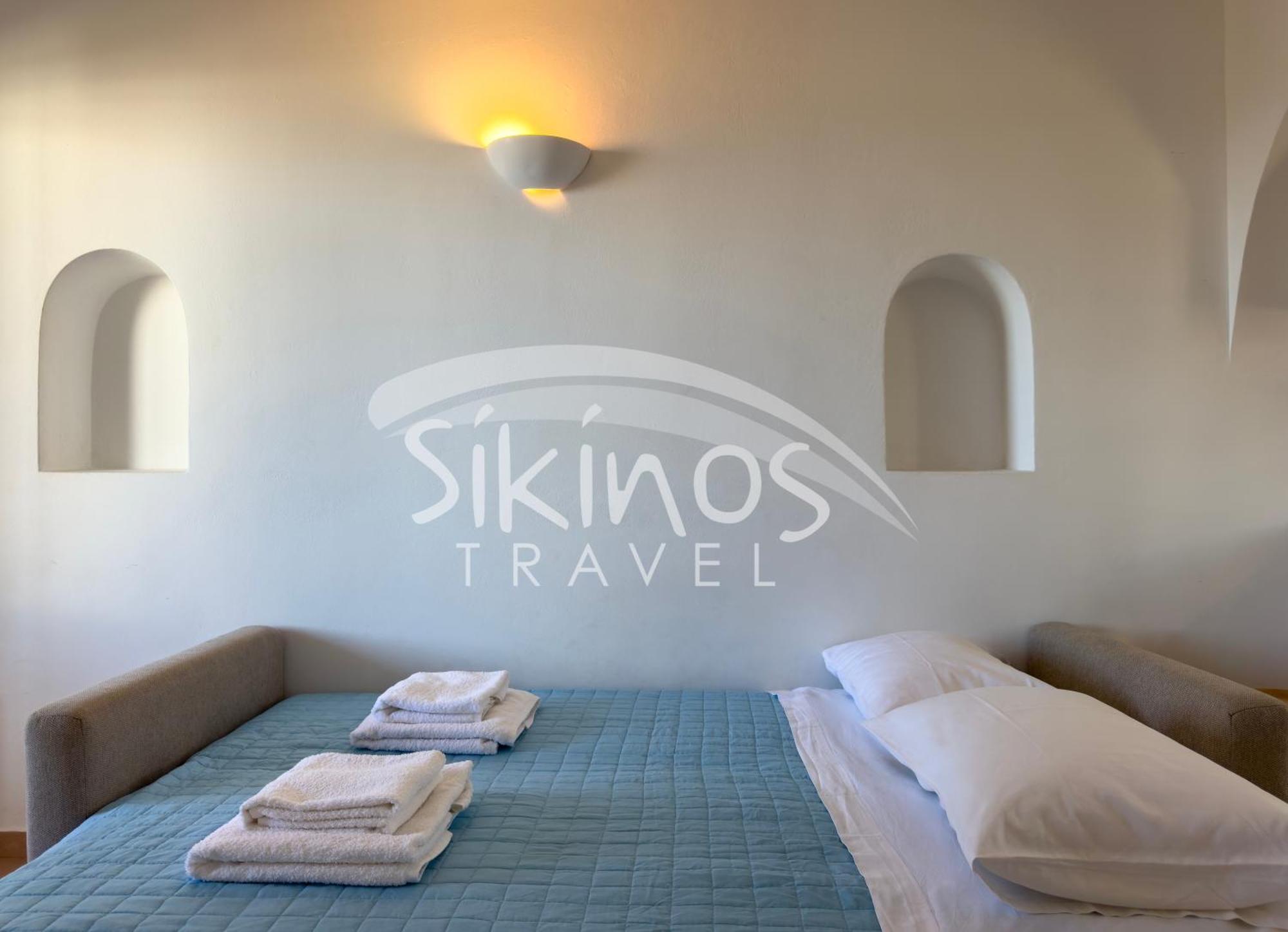Beachfront Cycladic House Holiday home *