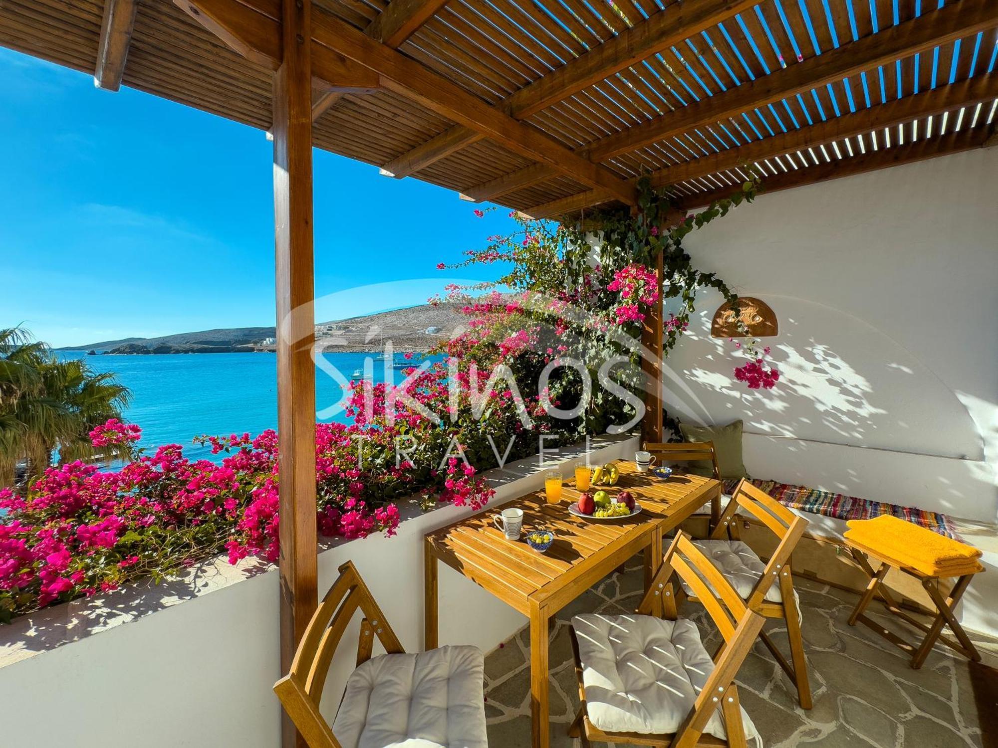 Beachfront Cycladic House Holiday home *