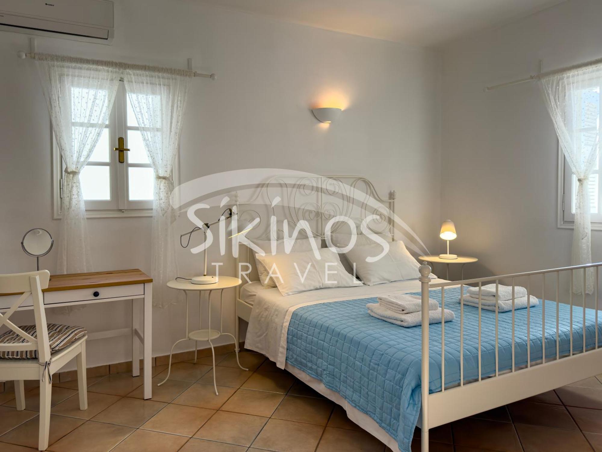 Beachfront Cycladic House *