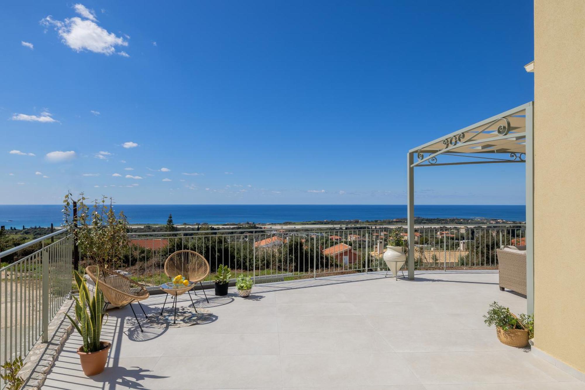 Villa Artemis Seaview - Private Pool, Jacuzzi Luxury Special Offer *