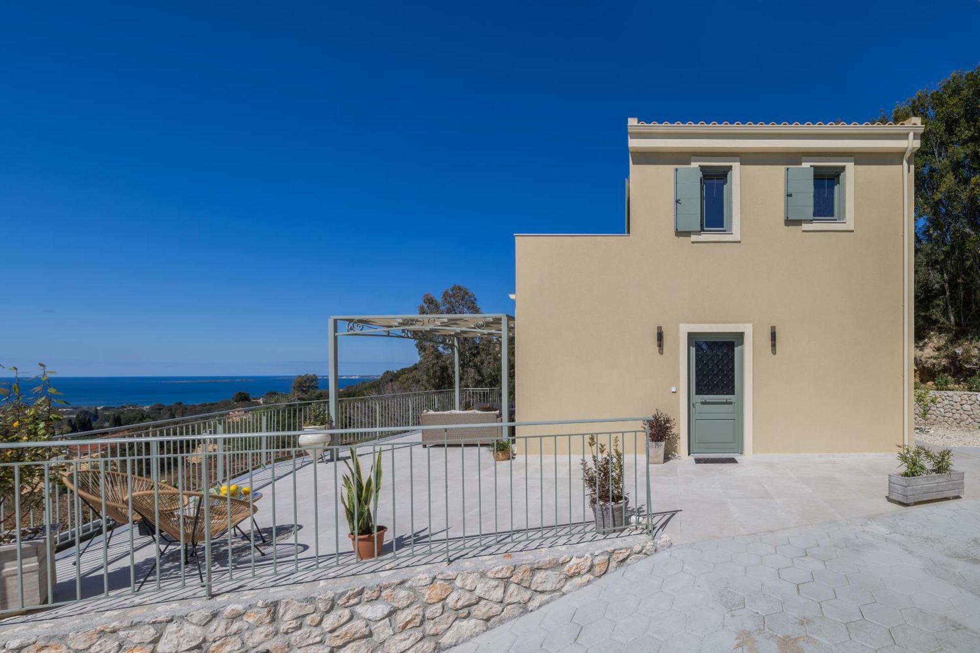 Artemis Seaview - Private Pool, Jacuzzi Luxury Special Offer Villa