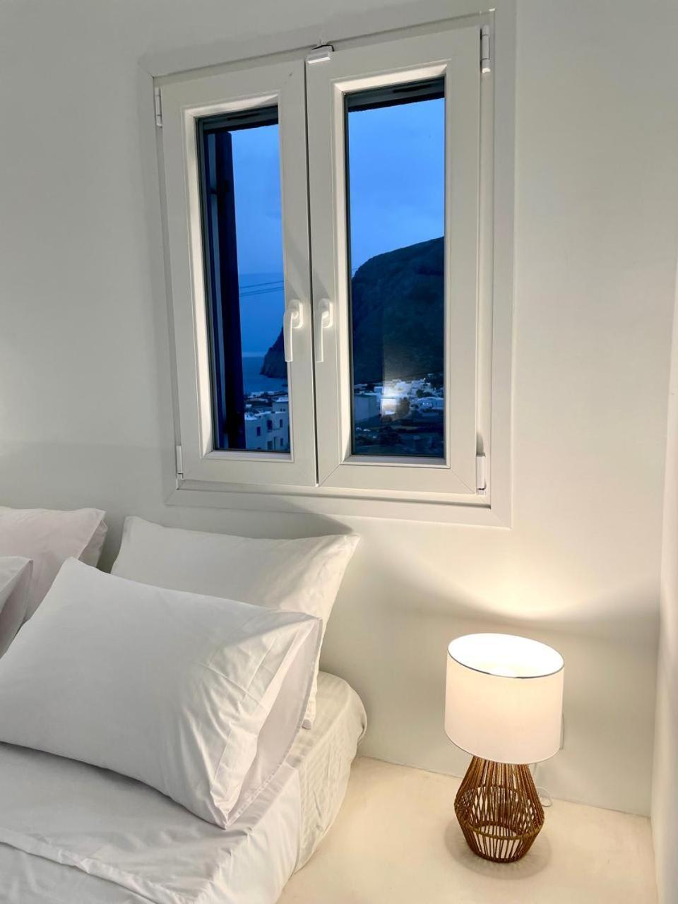 Apartment Mayema Cycladic House W Village And Black View Santorini