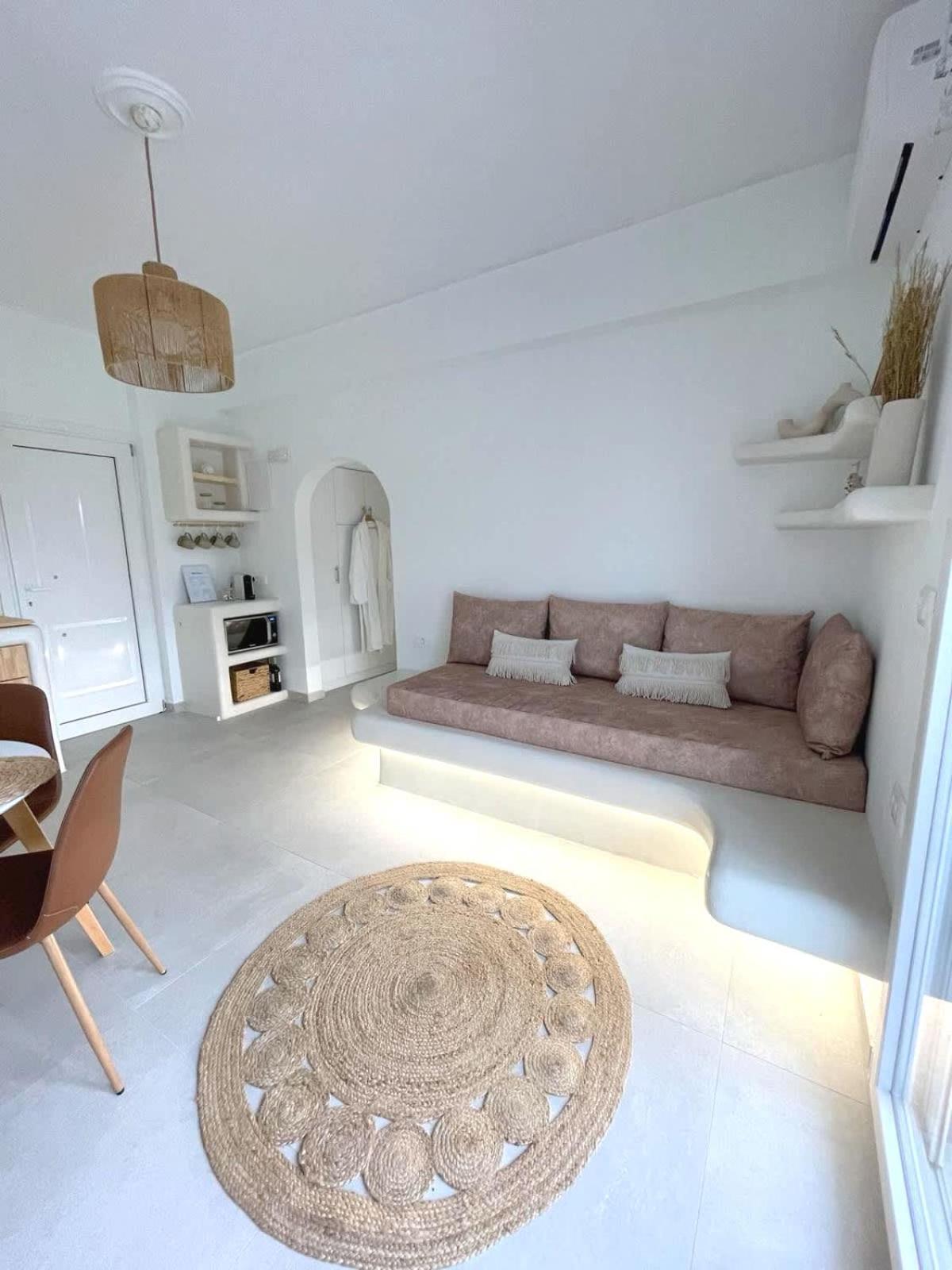 Apartment Mayema Cycladic House W Village And Black View Santorini *