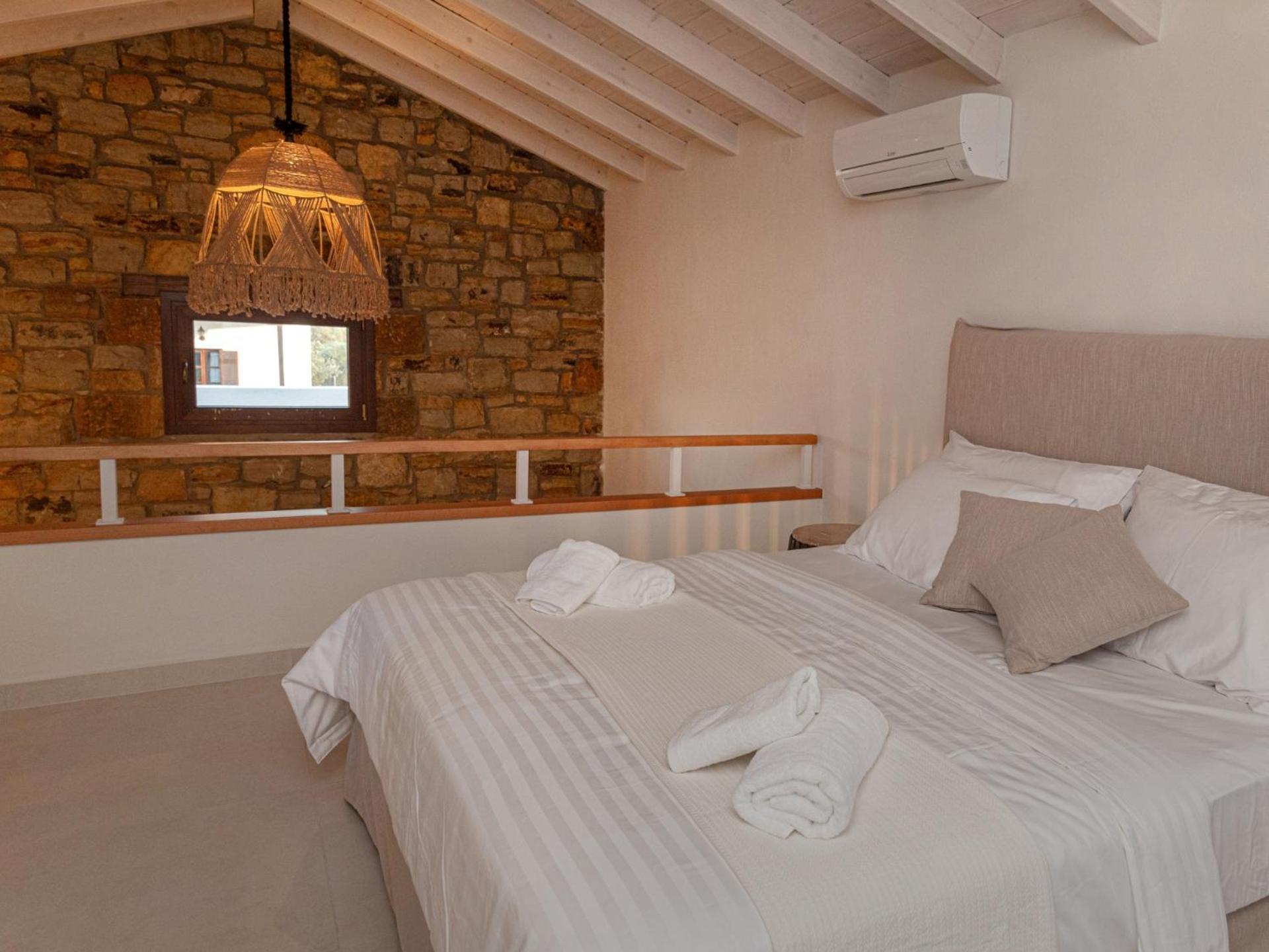 Holiday home Alsalos Stone By Halkidiki *