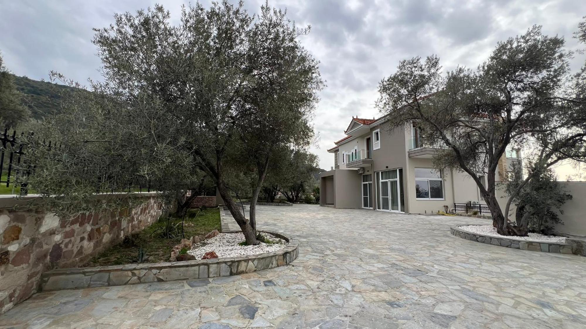 Presidential Sea View Apartment Mytilene