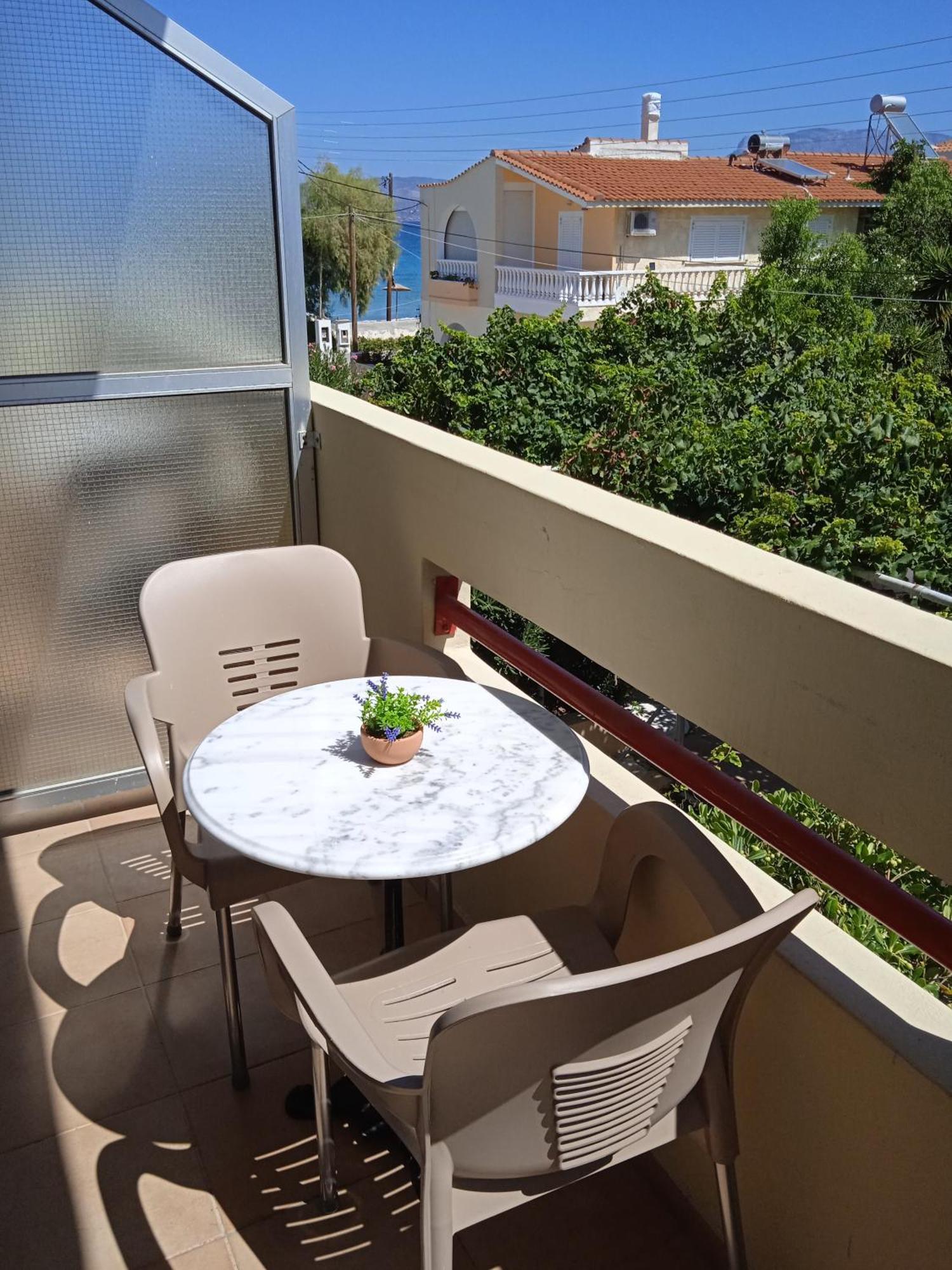Constantsia Aparthotel 2*
