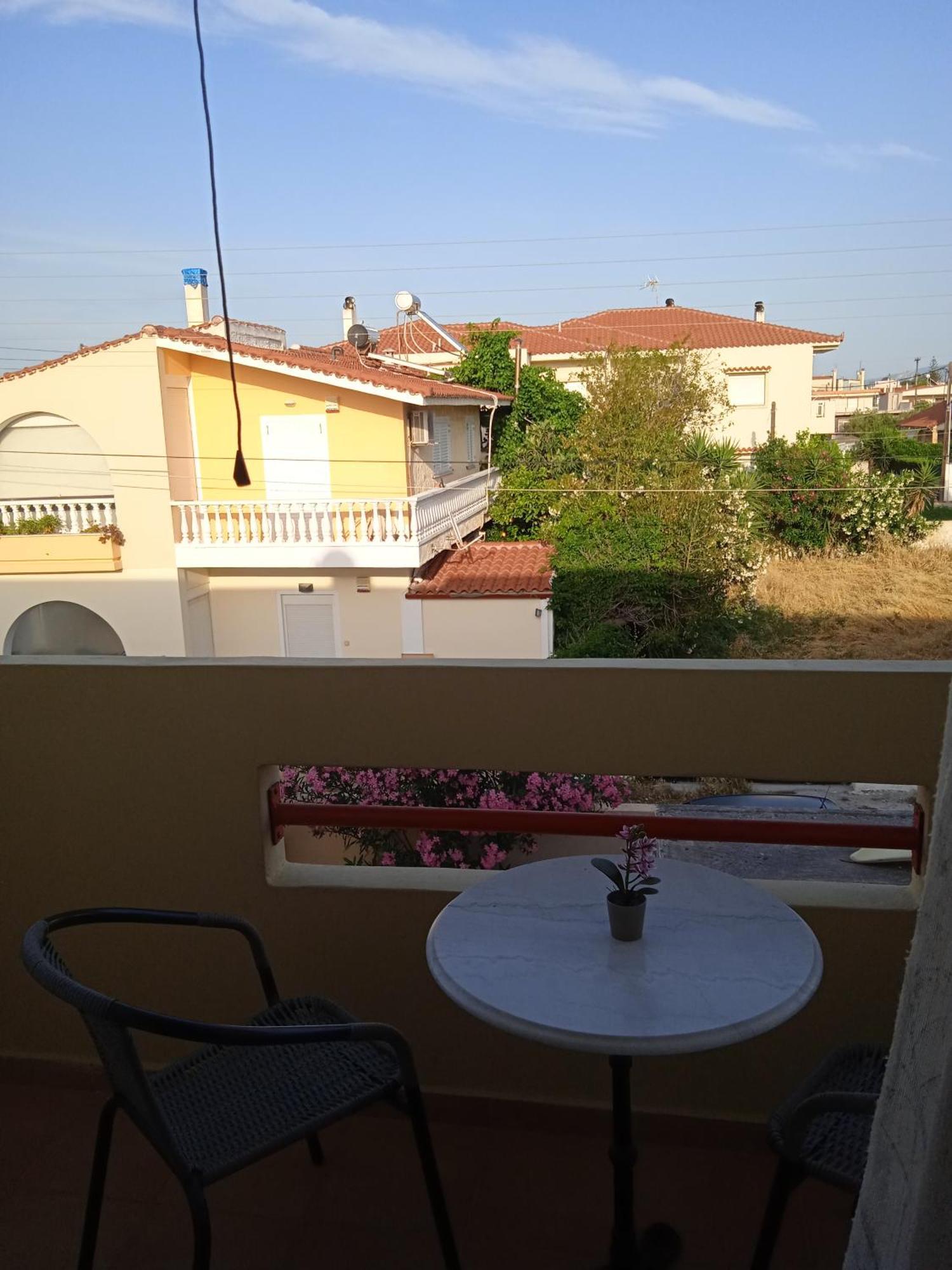 Constantsia Aparthotel Kato Assos