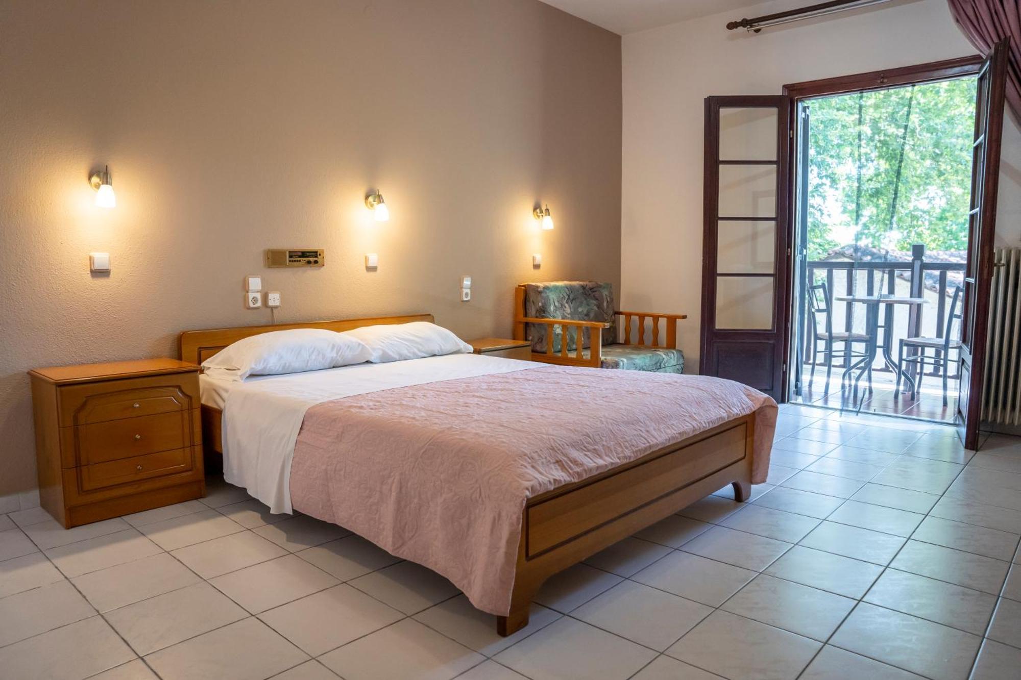 Pineas Guest house