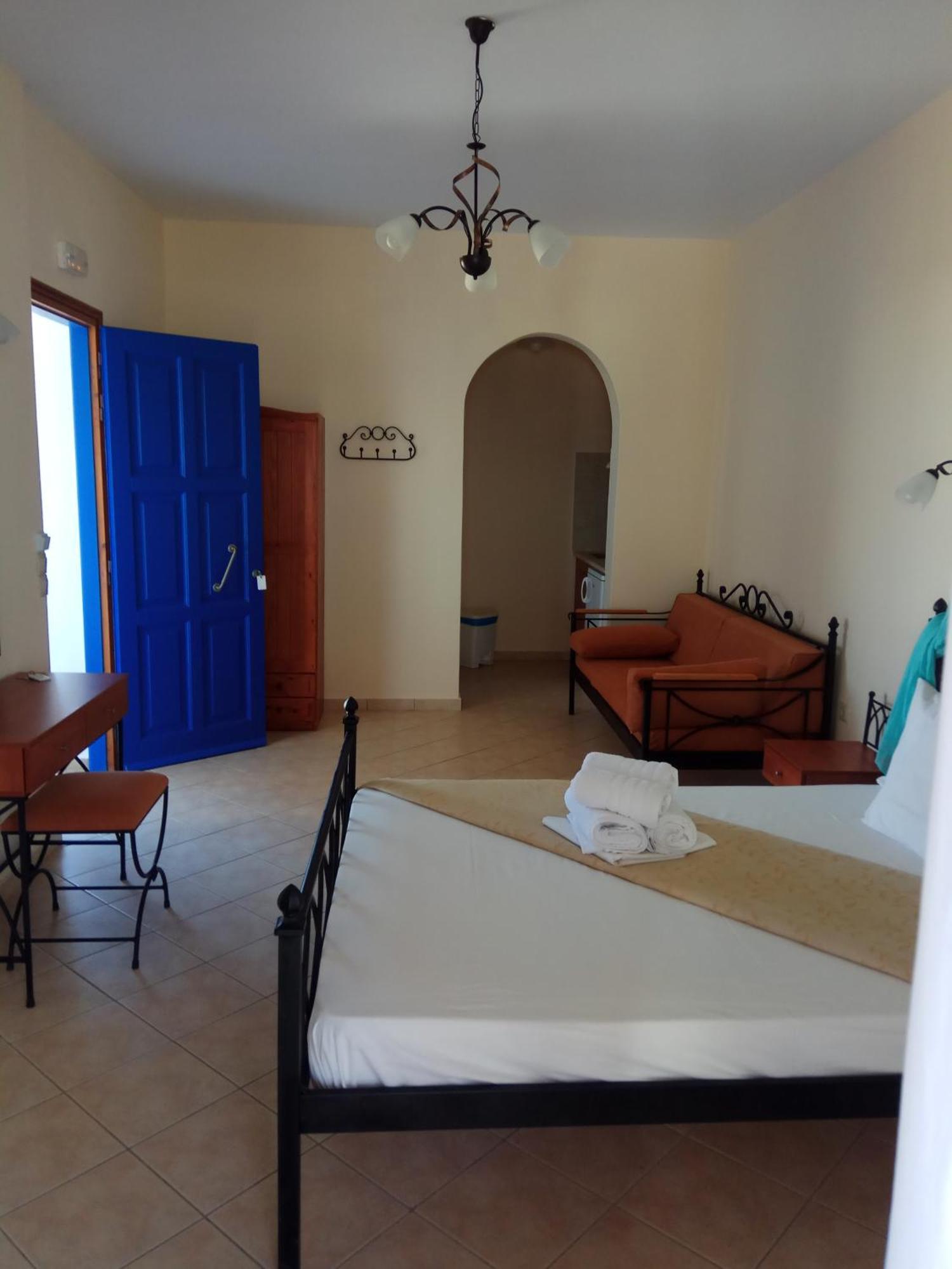 Archipelagos Apartment *