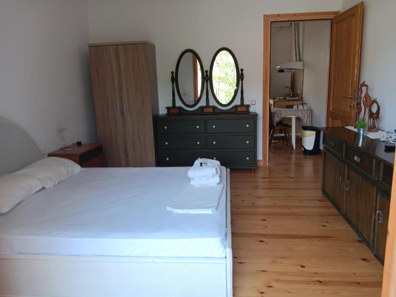 Lenia Aparthotel Kalamitsi (Lefkada)