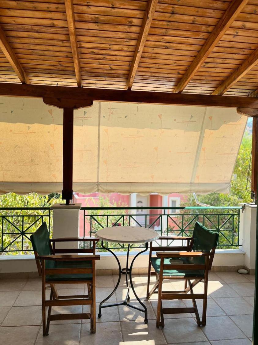 Lenia Aparthotel
