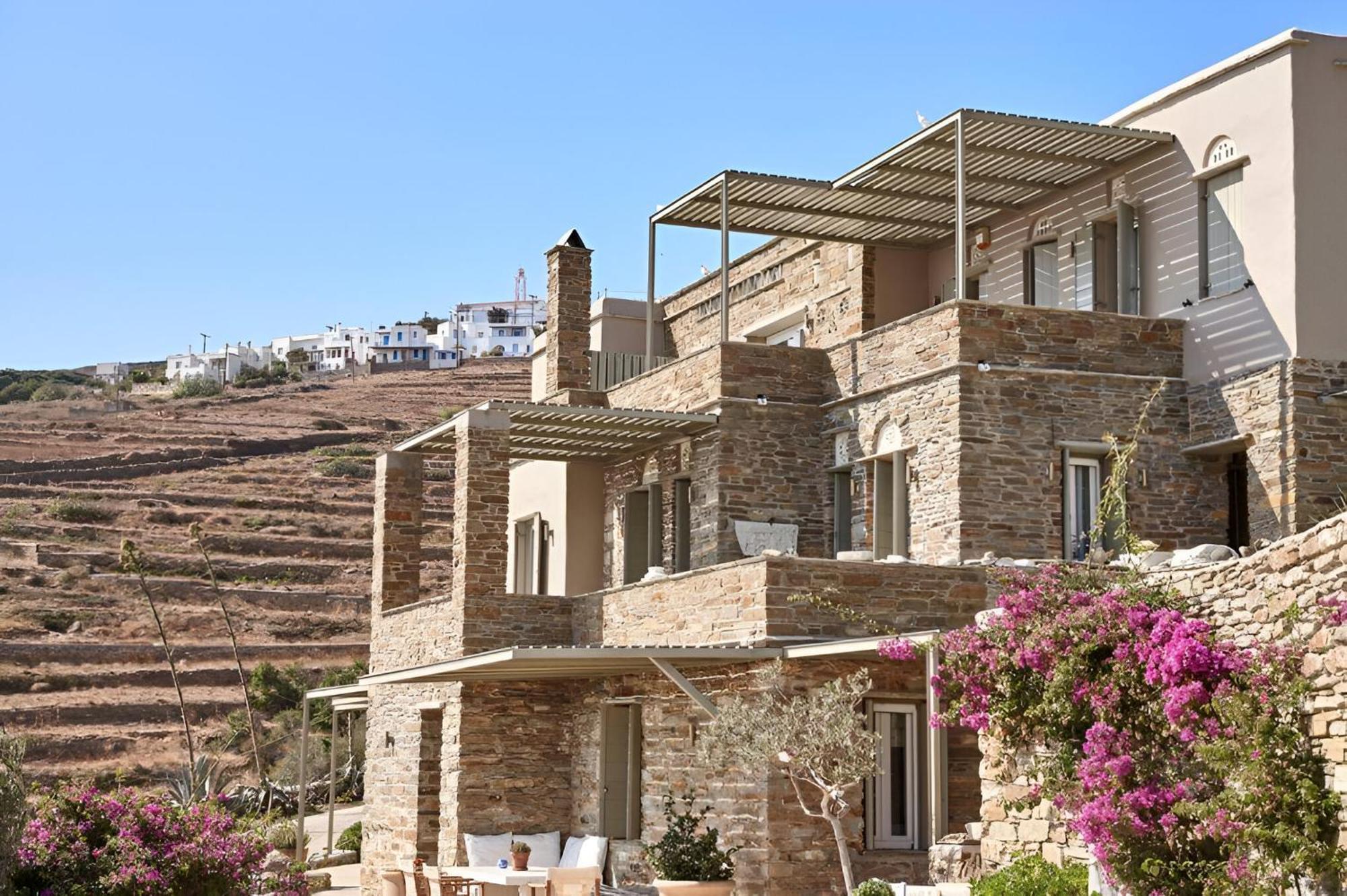 Aeolis Hotel