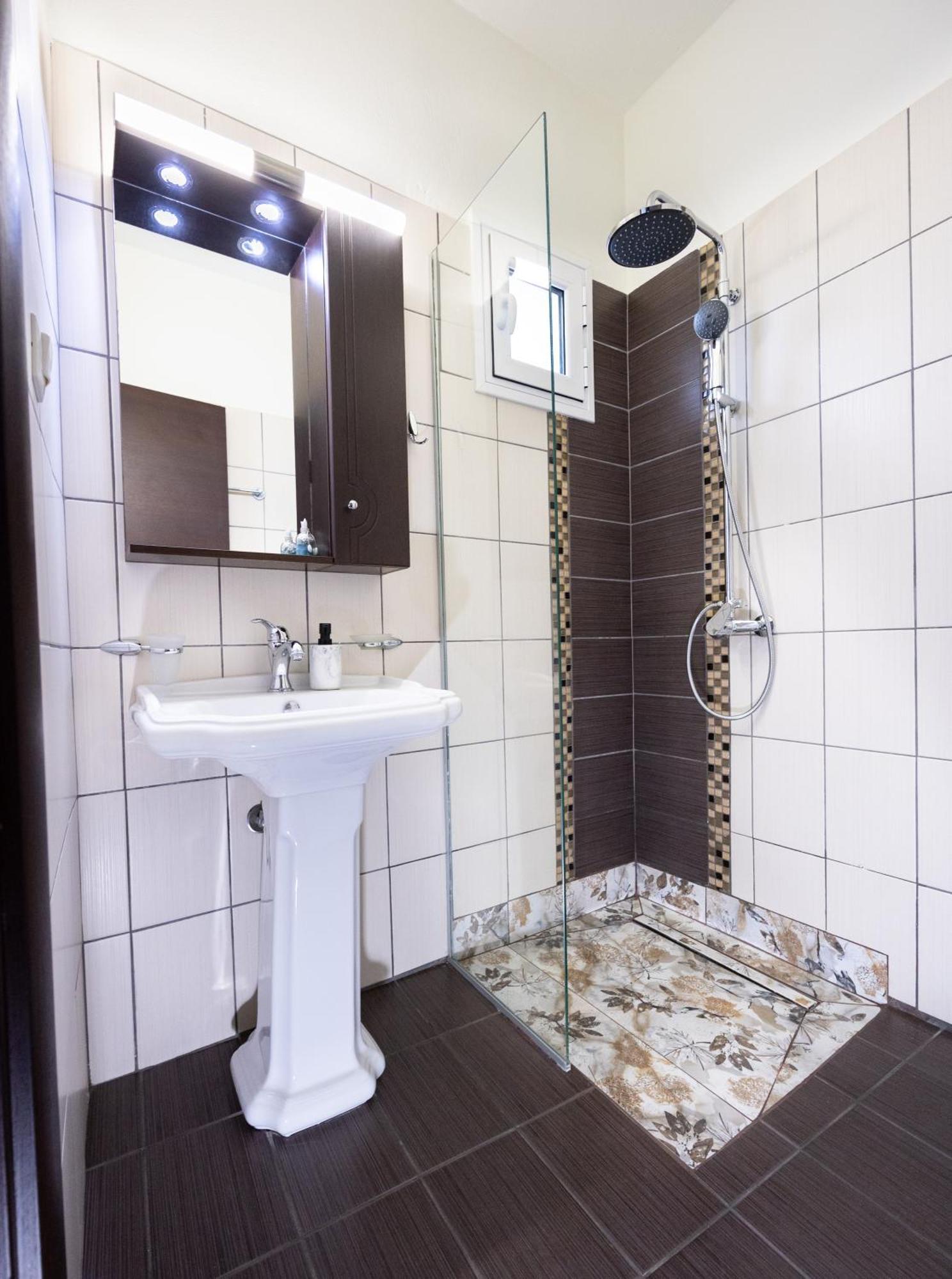 Aparthotel Goldenhill Studios&apartments *