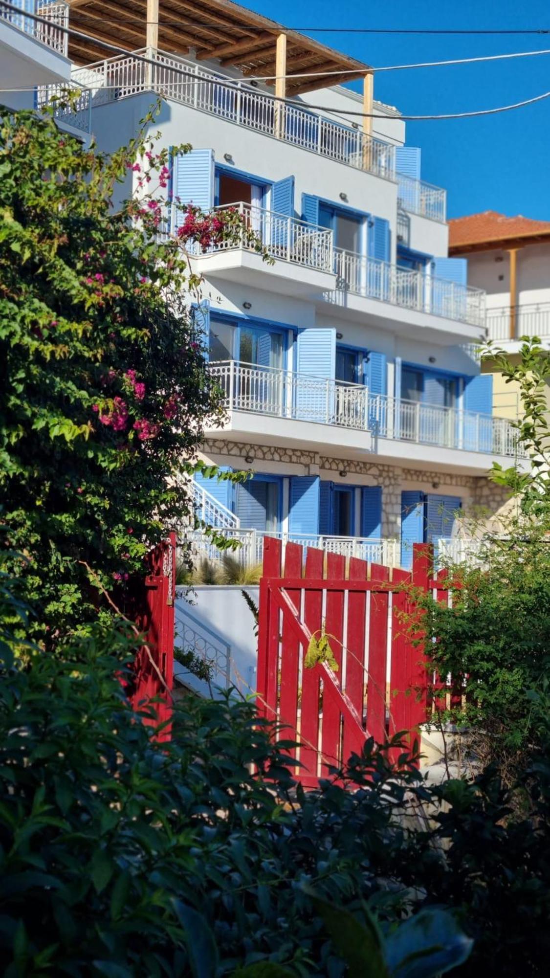 Apartment Greek House Complex B6