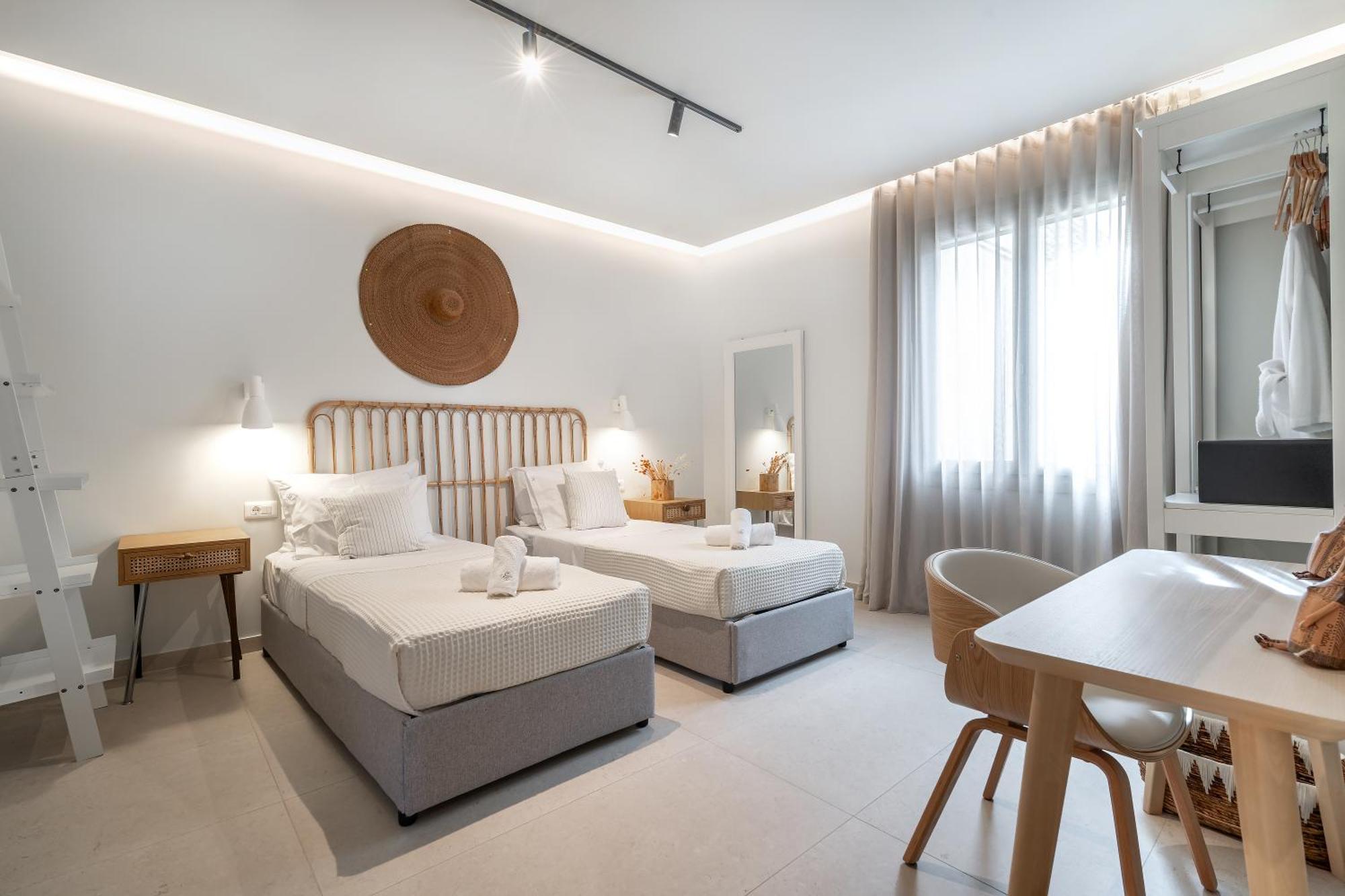 Suitehome With Private Pools By Explore Villa