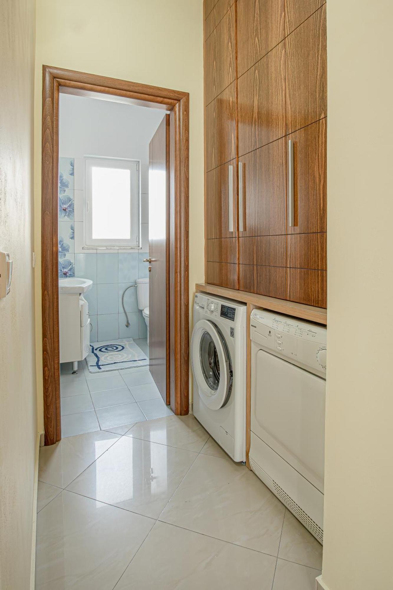 Apartment Tasos House