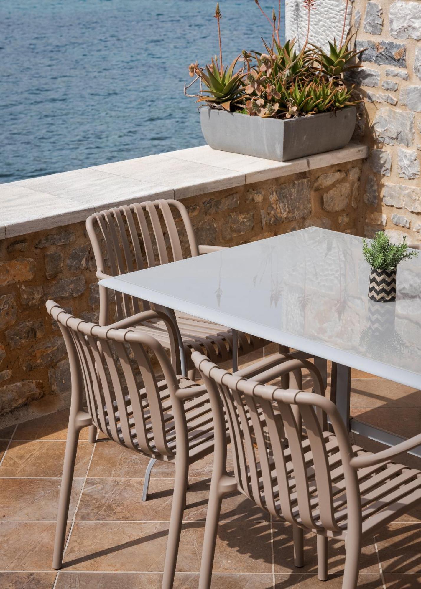 Apartment Aura Seafront