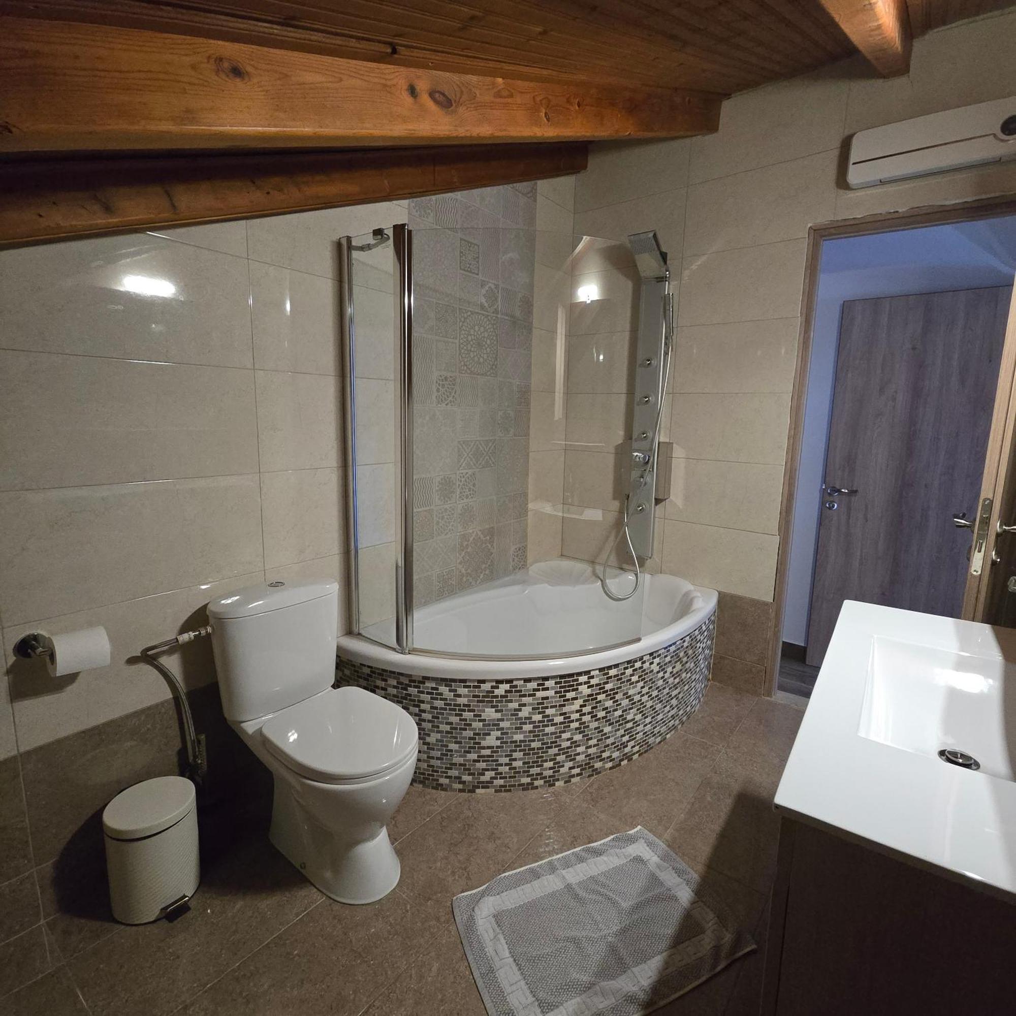 Nisi House Symi