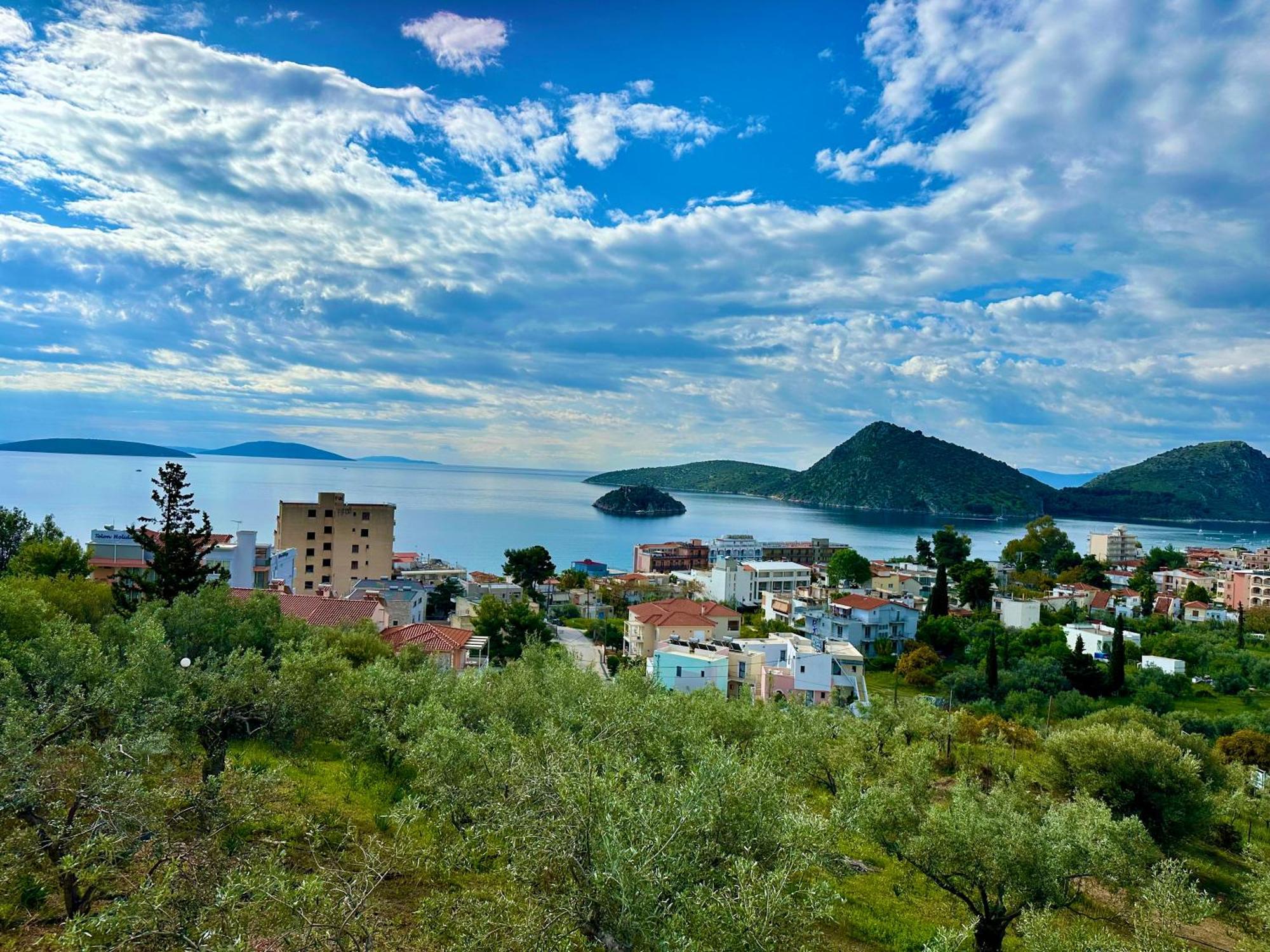 Panorama Tolo