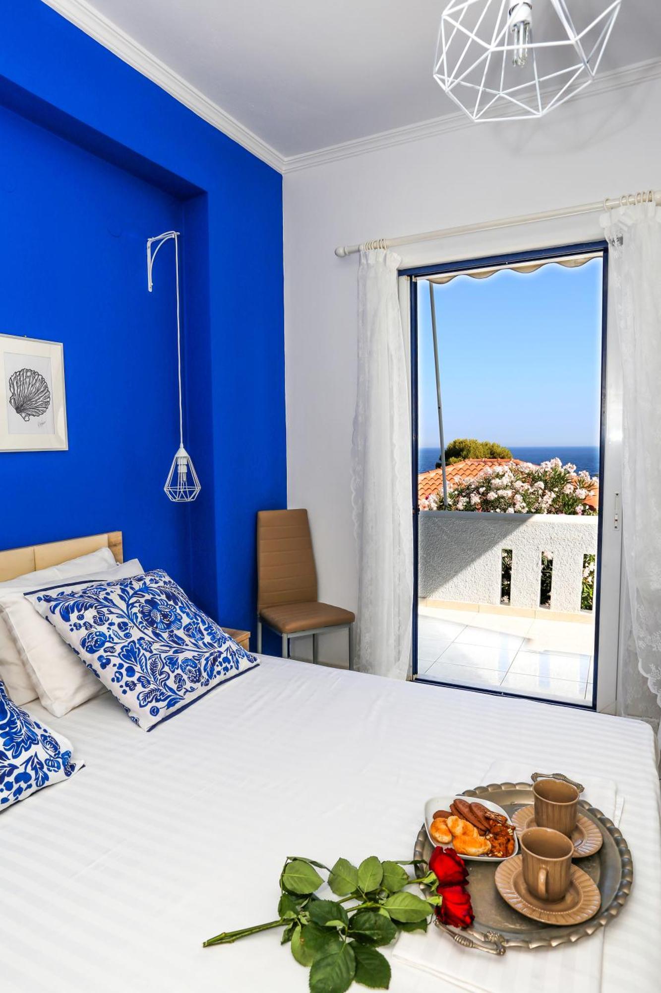 Yiannis Apartment *