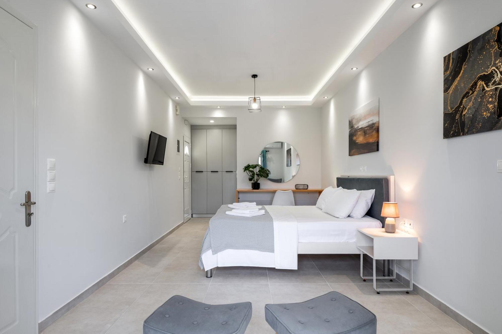 Dallas Aparthotel Svoronata