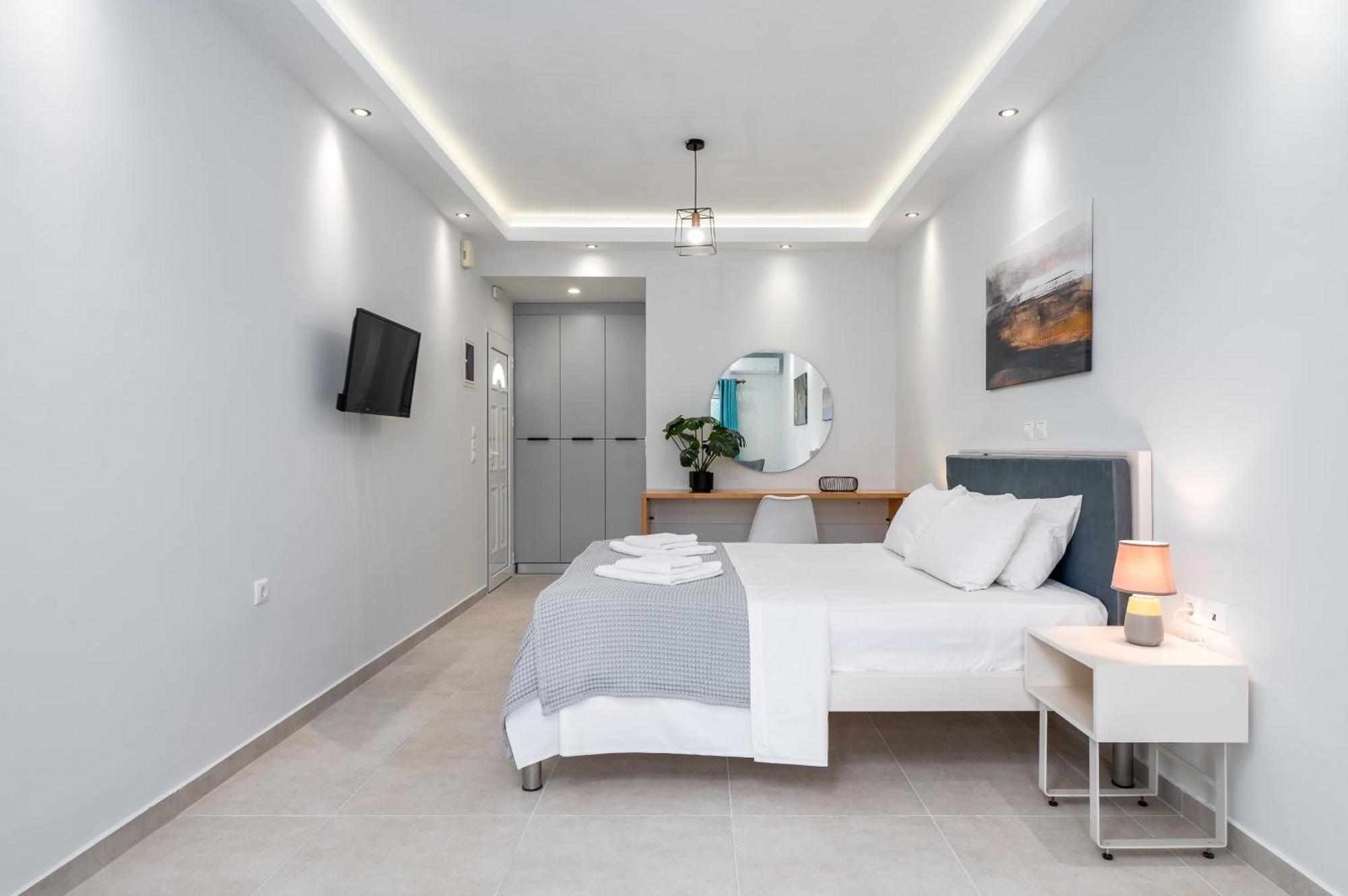 Aparthotel Dallas Svoronata