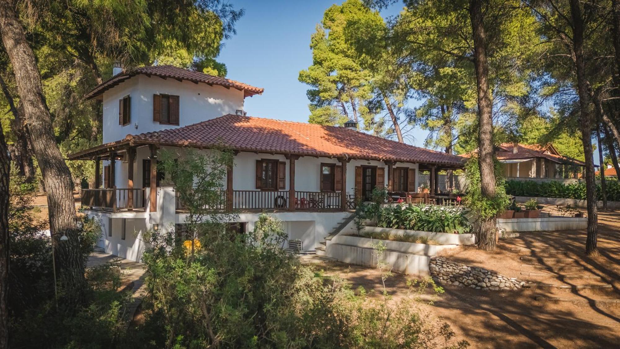 Squirrel Front Villa, Holiday home *