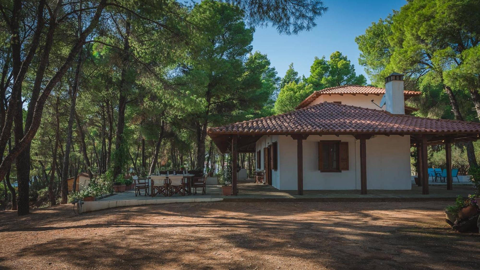 Squirrel Front Villa, Holiday home Metamorfosi (Sithonia)