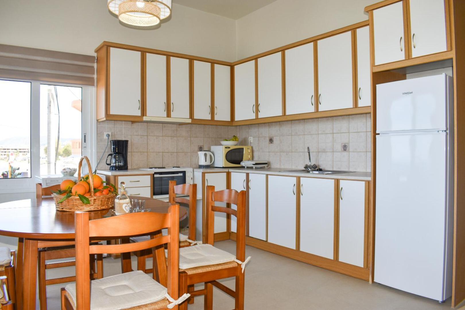 Lily Of Crete 1 - Sea & Front Apartment
