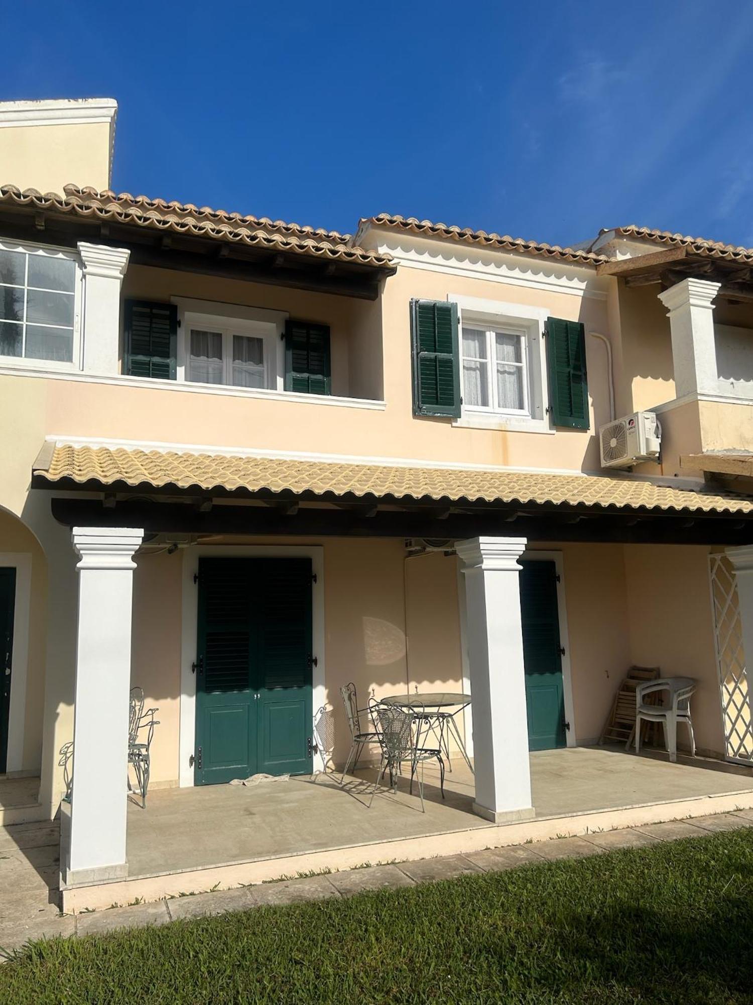 Oleander Apartment