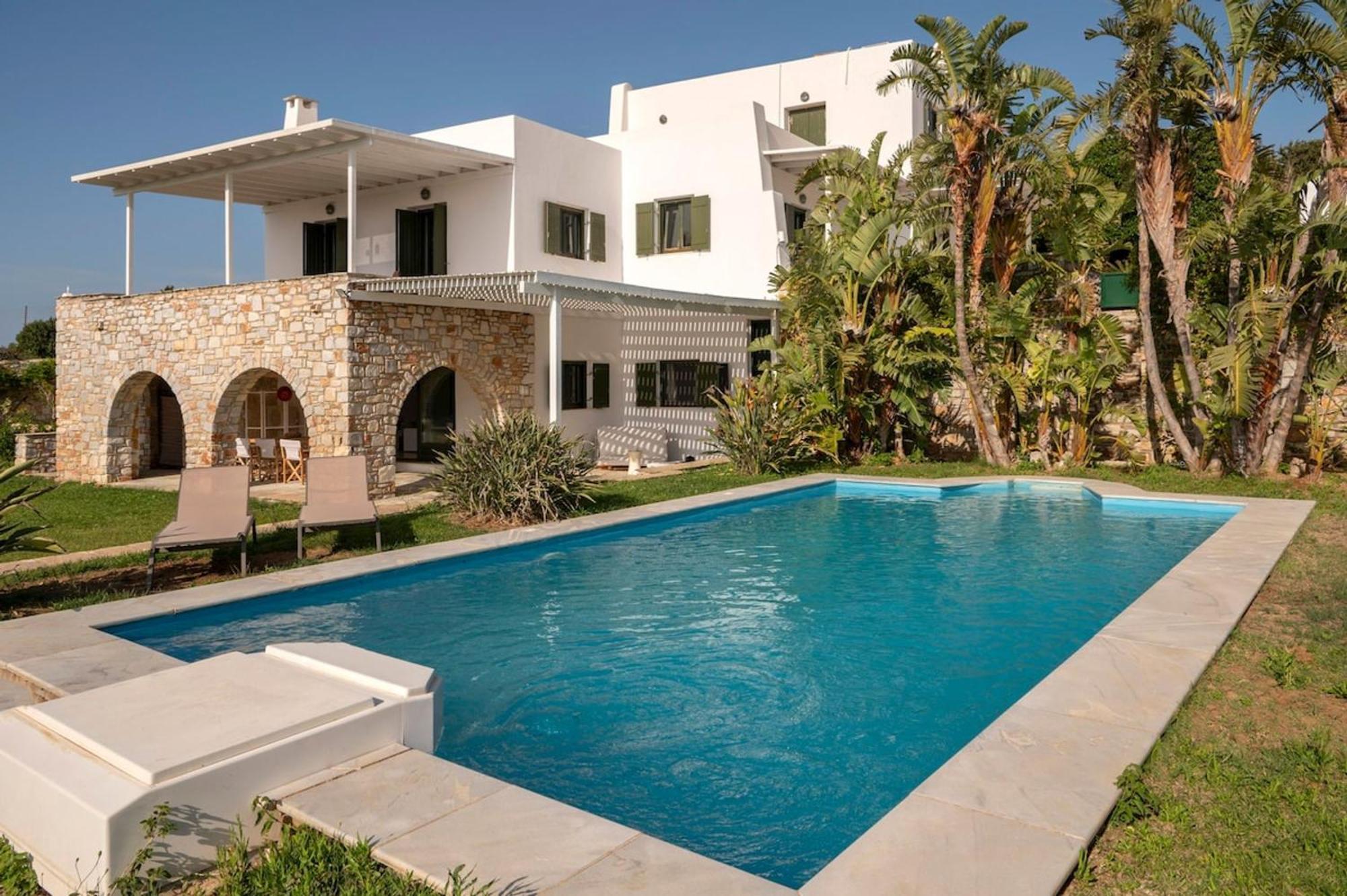 Franca Ideal For Wedding Parties * Parikia (Paros)