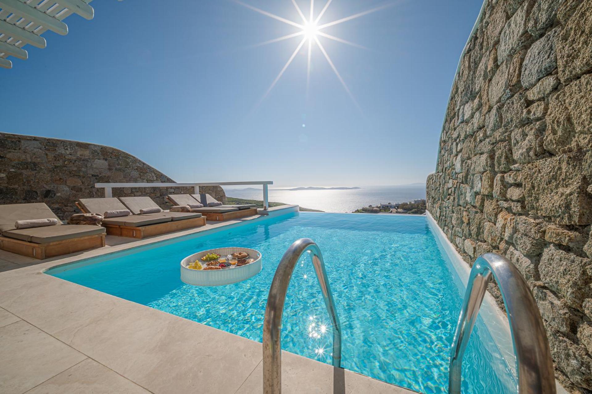 Anthis Mykonos *