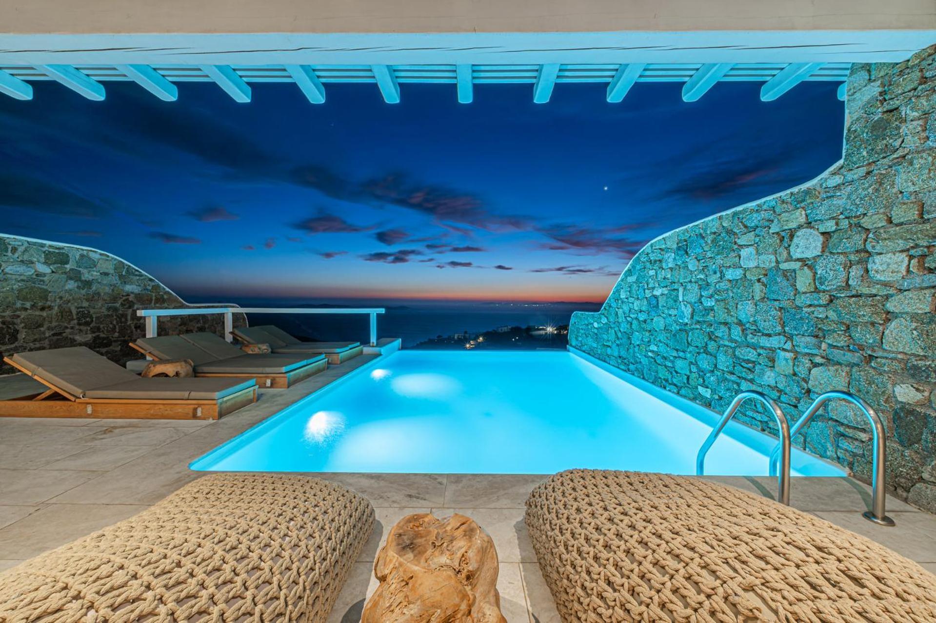 Anthis Mykonos