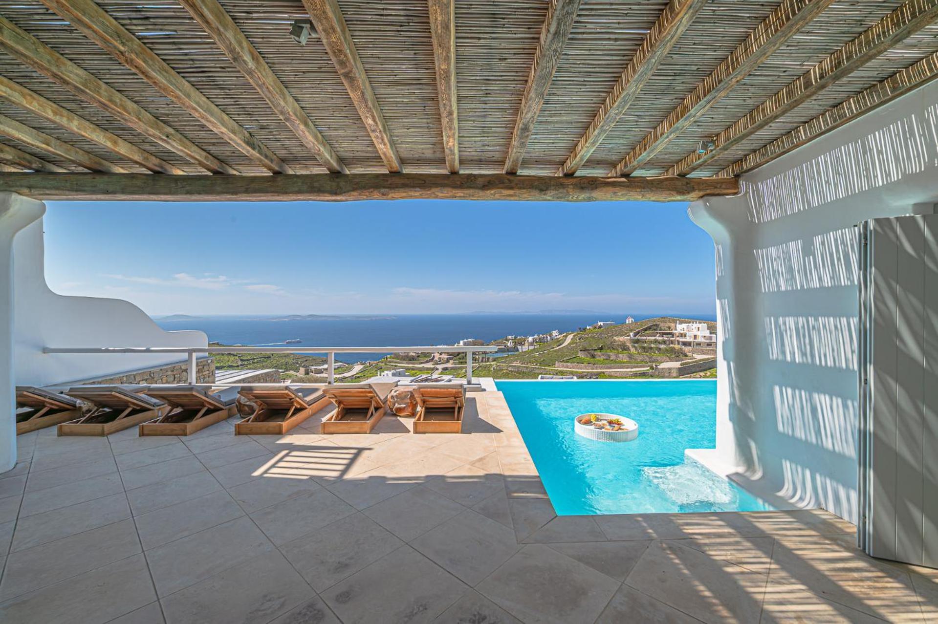 Anthis Mykonos *