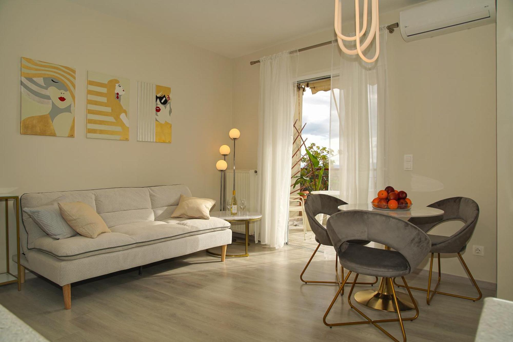 Sunset Haven * Piraeus
