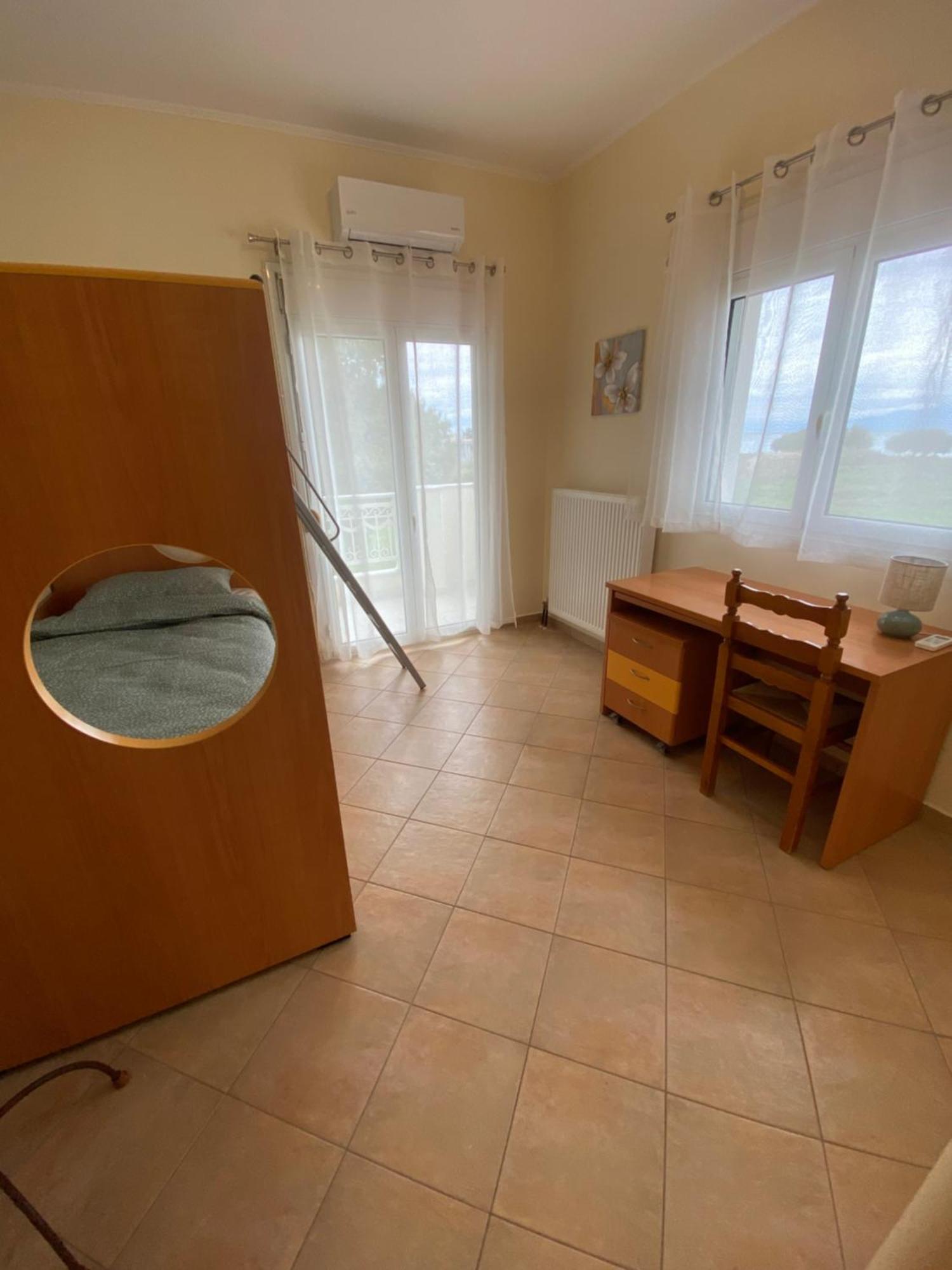 Apartment Seaside & Pool Kato Assos