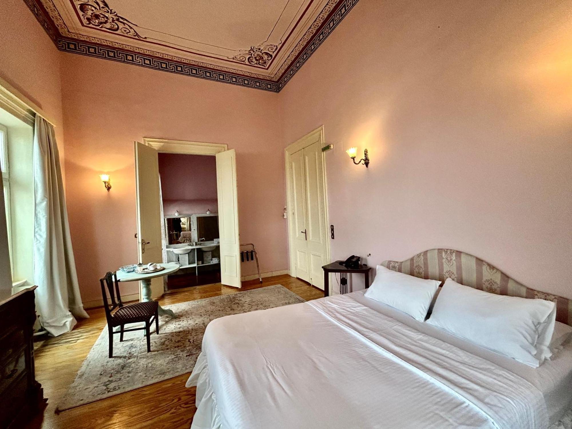 The Loriet 4* Mytilene