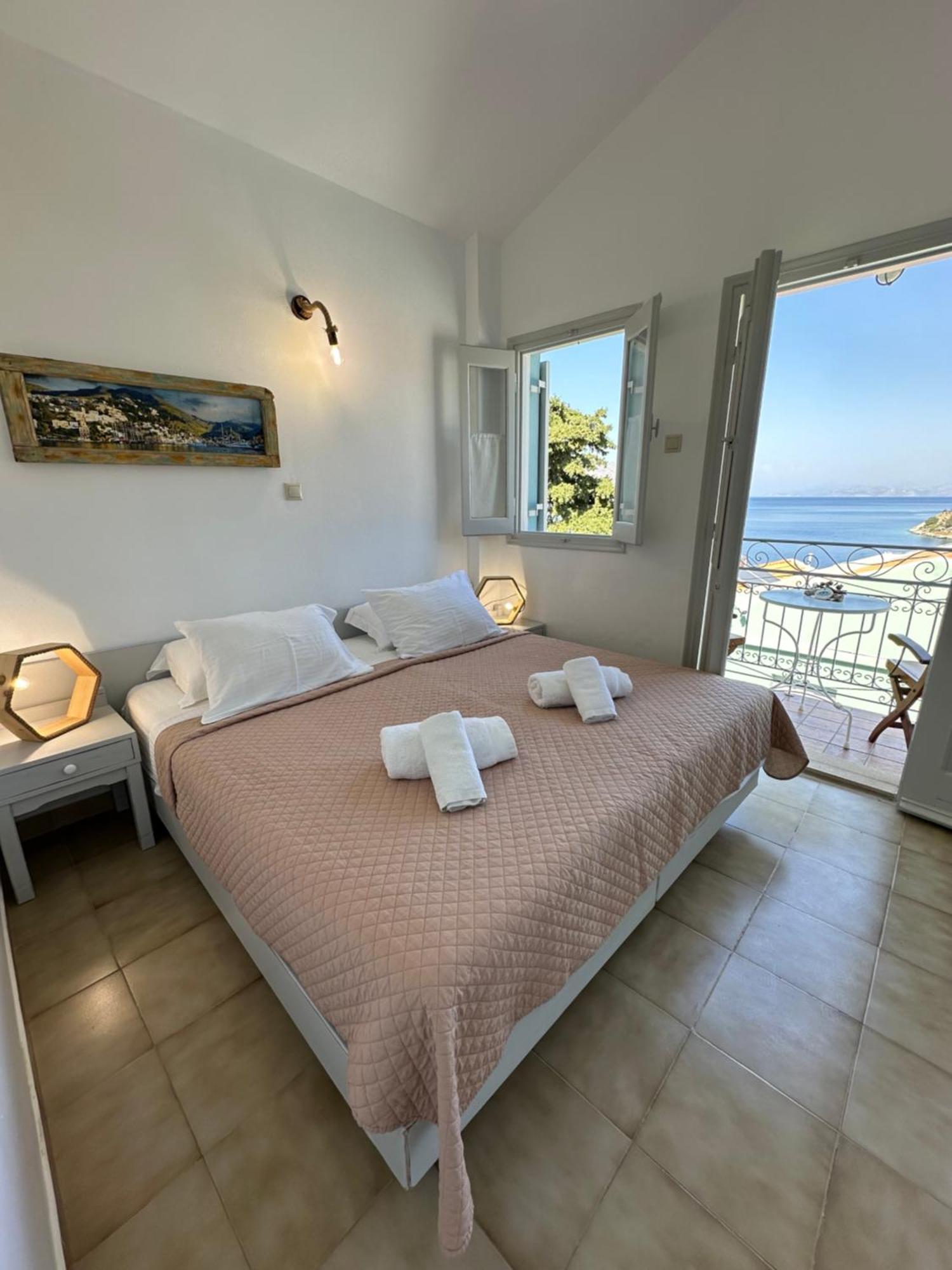 Niriides Hotel Apartments Aparthotel