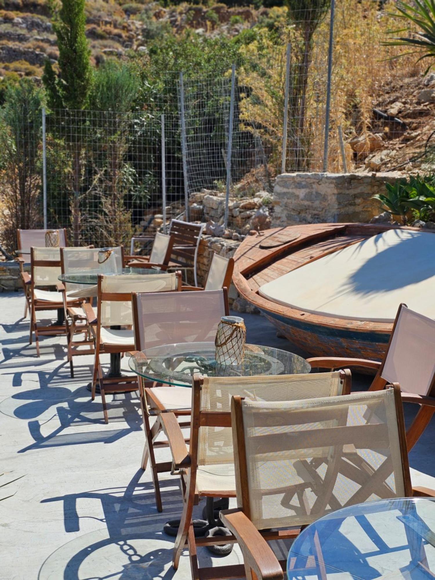 Niriides Hotel Apartments 3* Symi