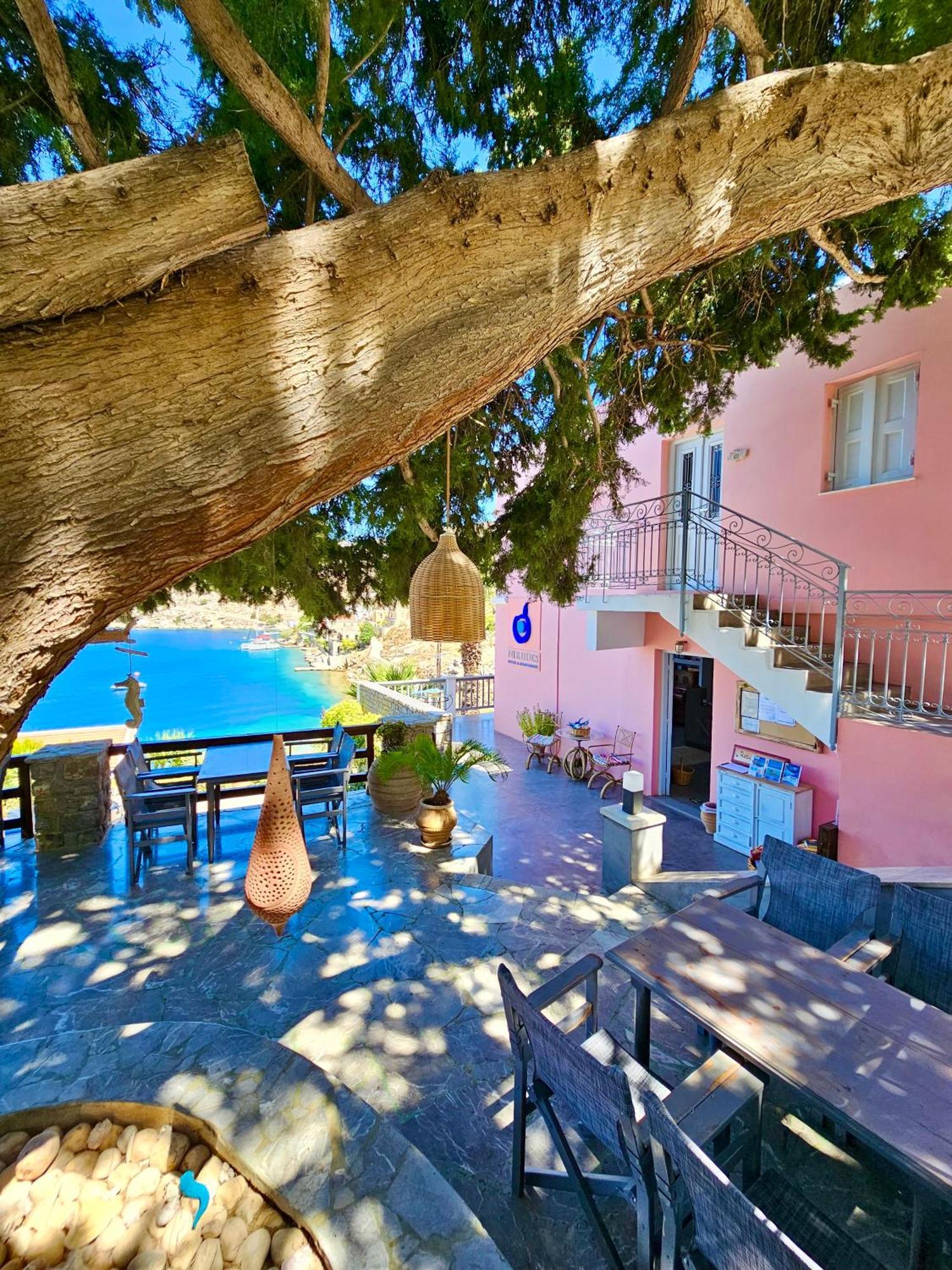Niriides Hotel Apartments Aparthotel Symi