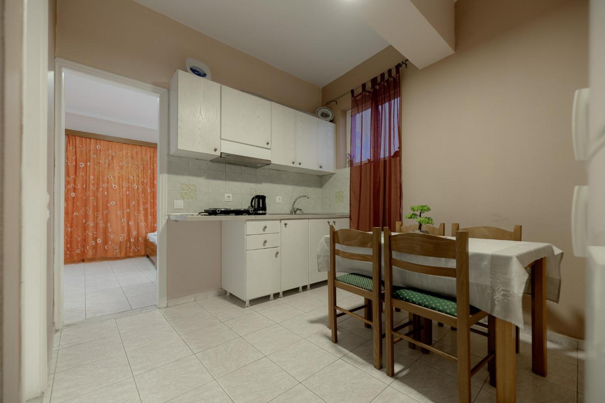 Apartment Anthi &