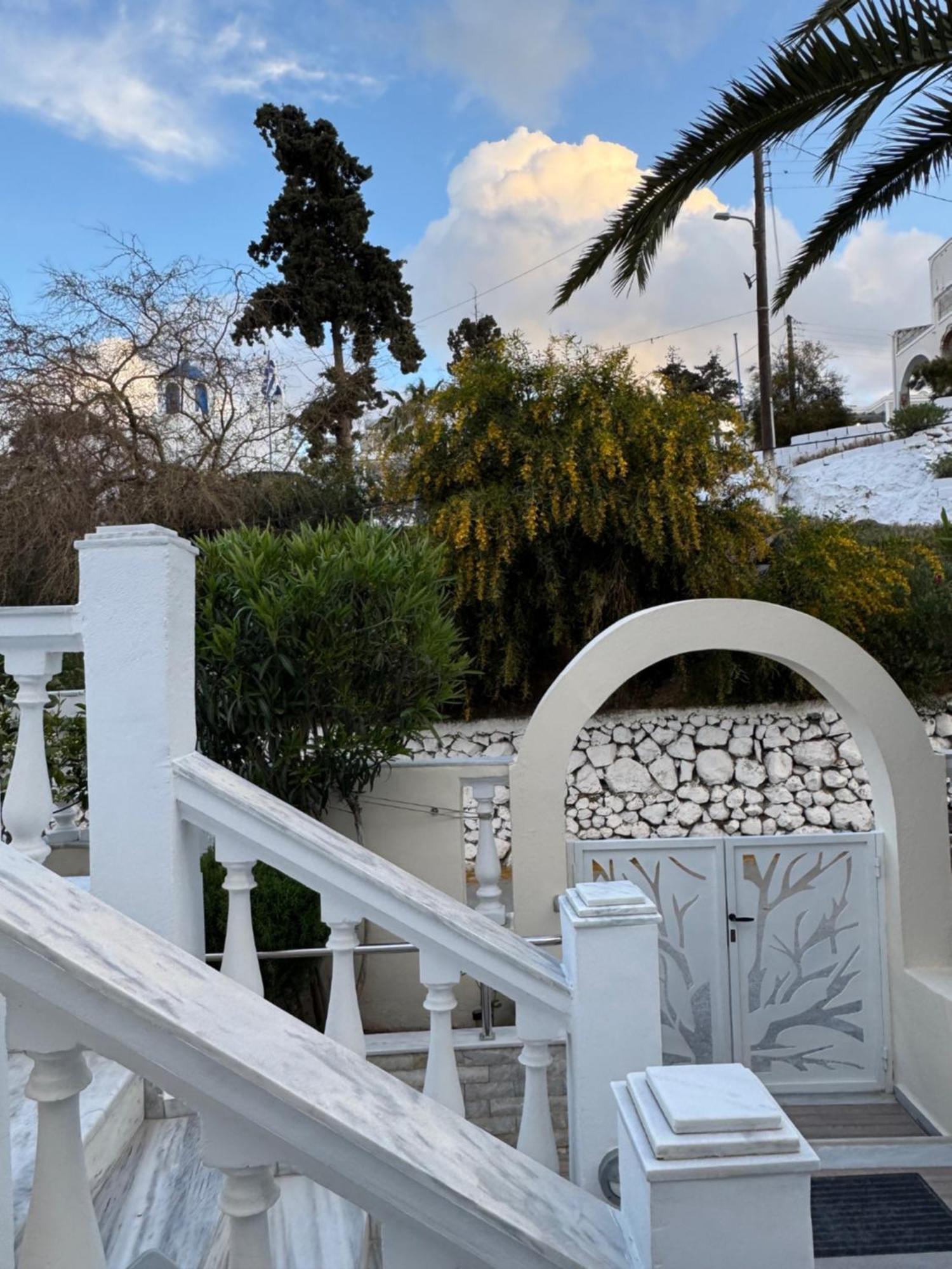 Aparthotel Phoenix Fira (Santorini)