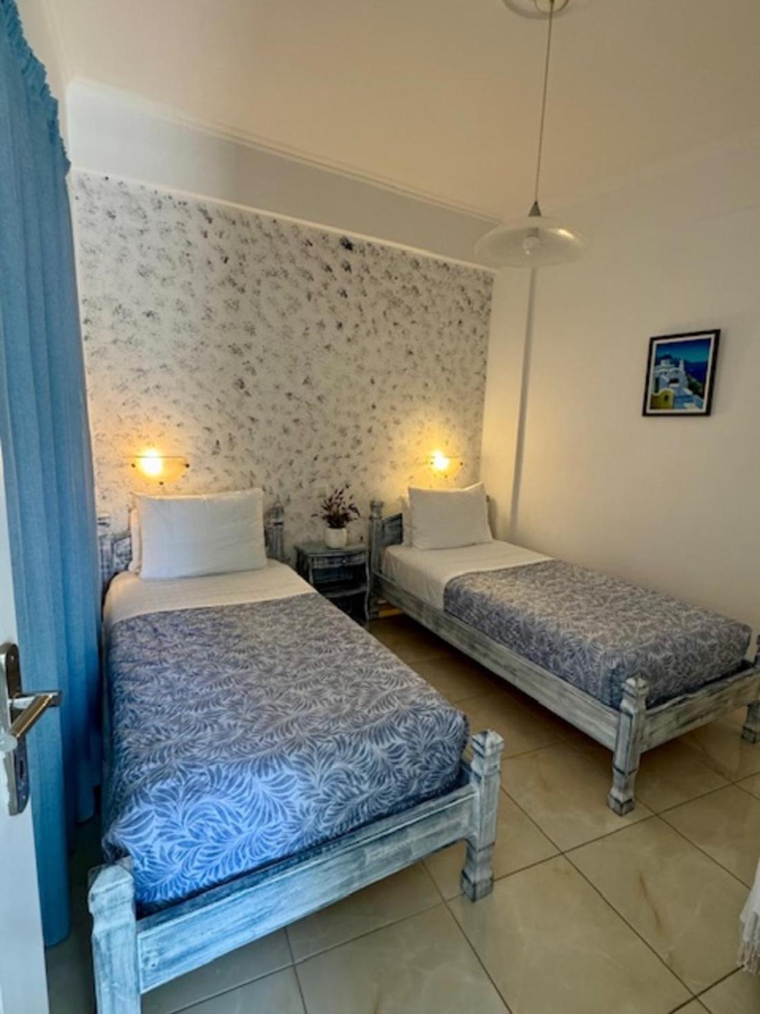 Phoenix Fira (Santorini)