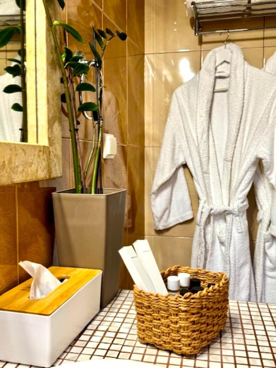 Aparthotel Phoenix *