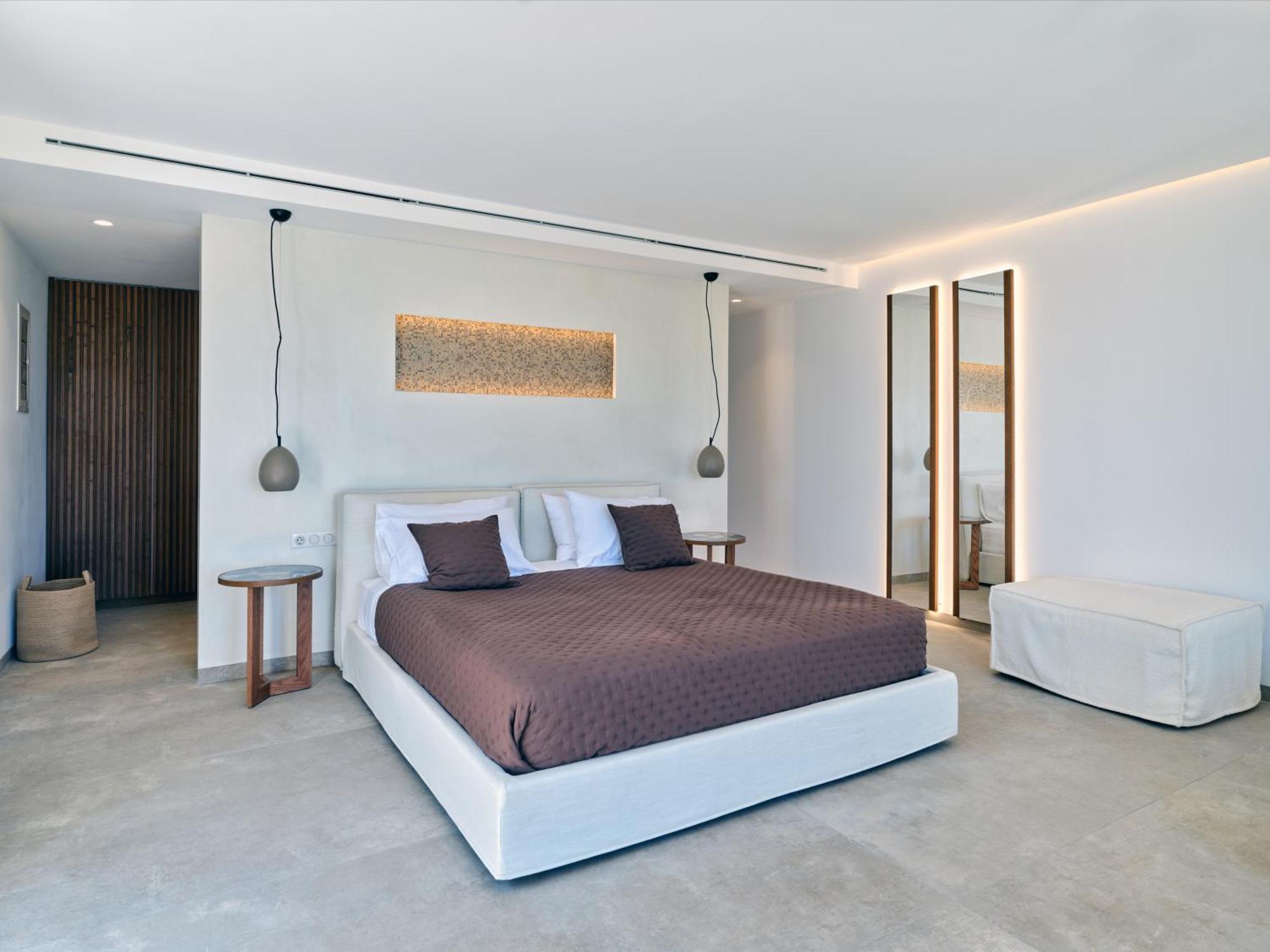Empire Luxury Villa Santa Maria (Paros)
