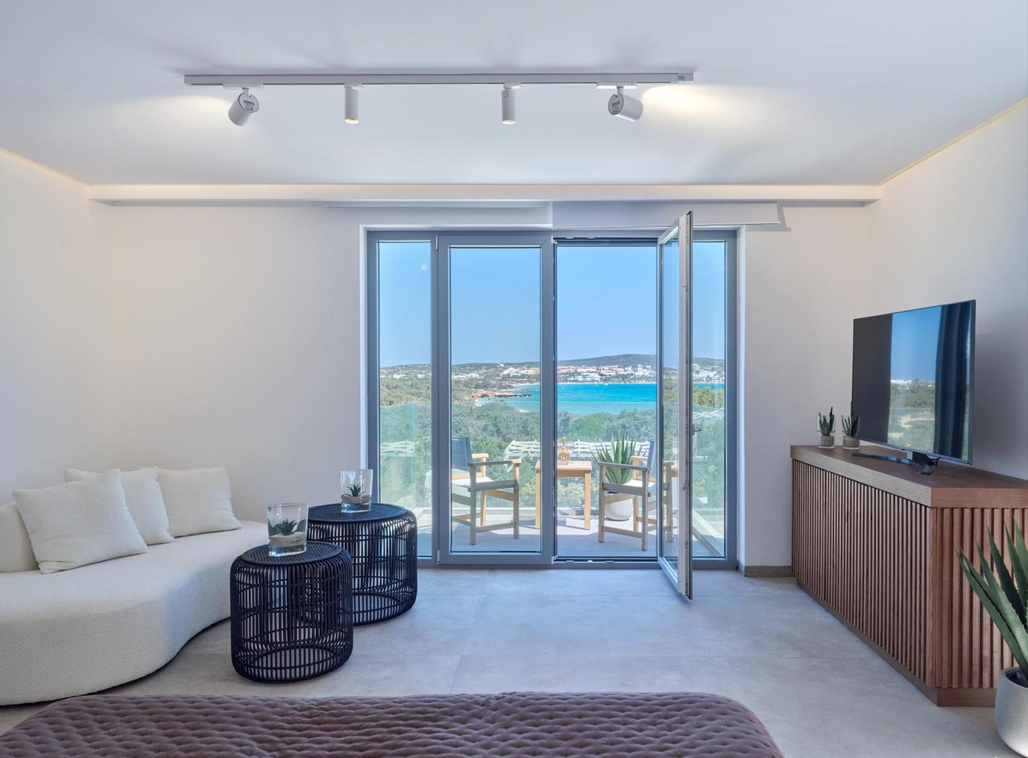 Empire Luxury Santa Maria (Paros)
