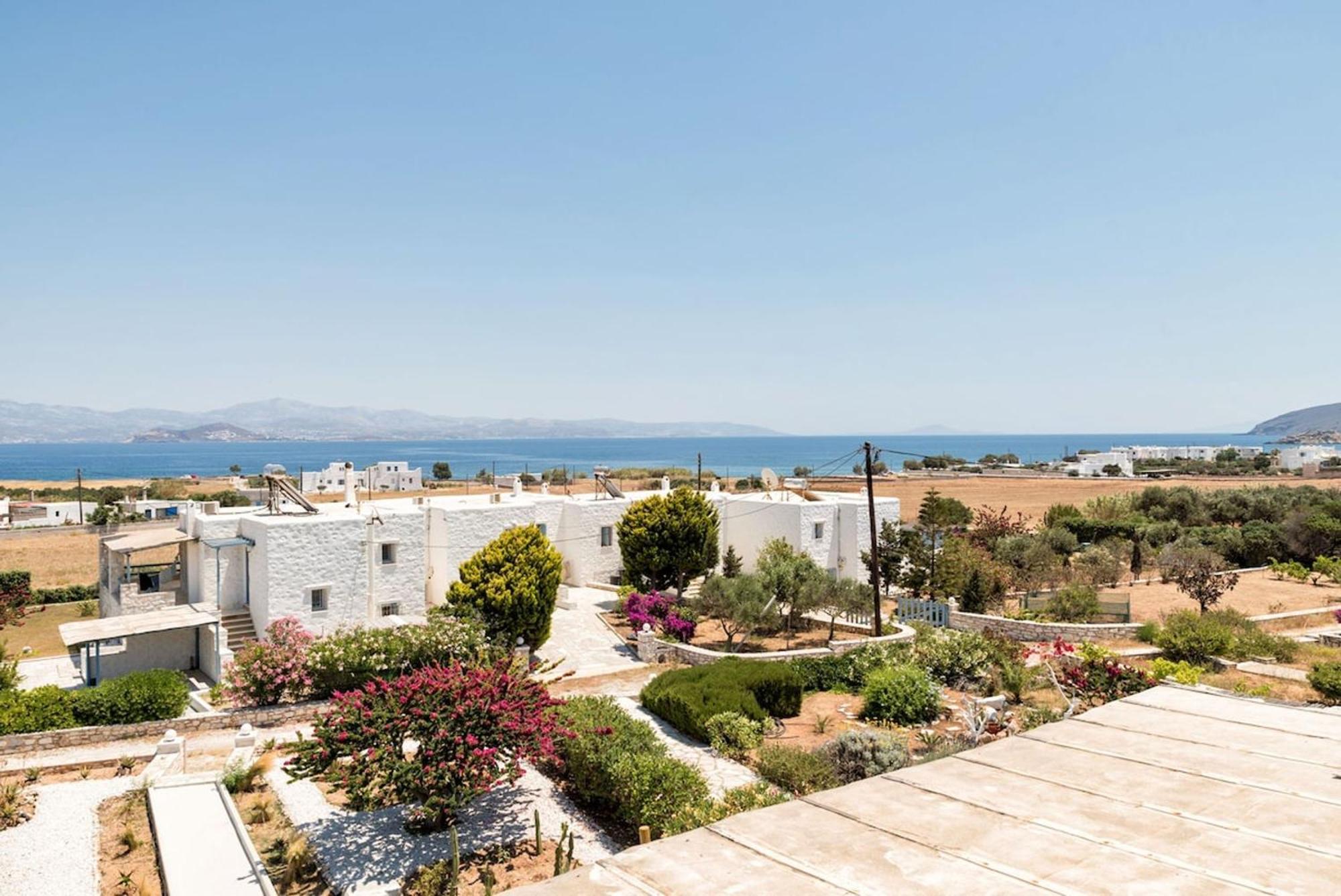 Island Magic With Jacuzzi Pool From June 25 Holiday home