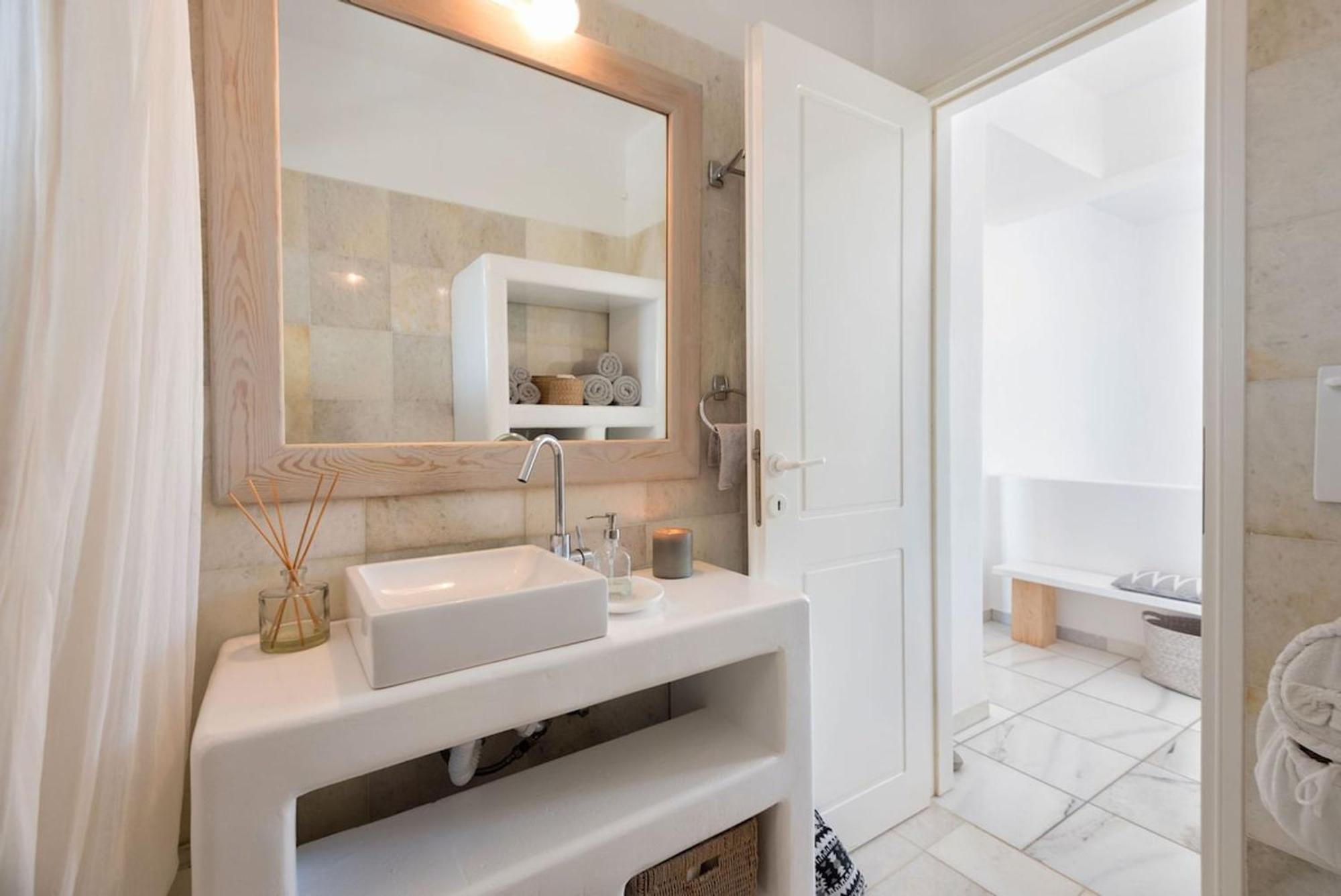 Island Magic With Jacuzzi Pool From June 25 Holiday home Ambelas