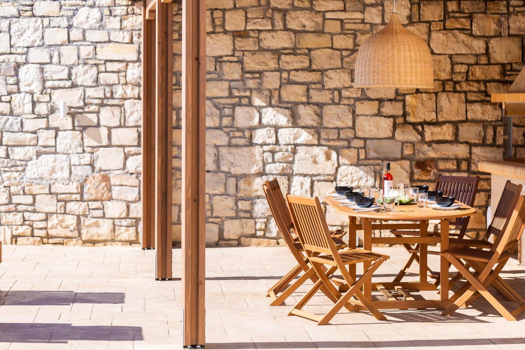 Villa Paris Villa, With Pool, Bbq, Playground & Seaviews, By Thinkvilla *